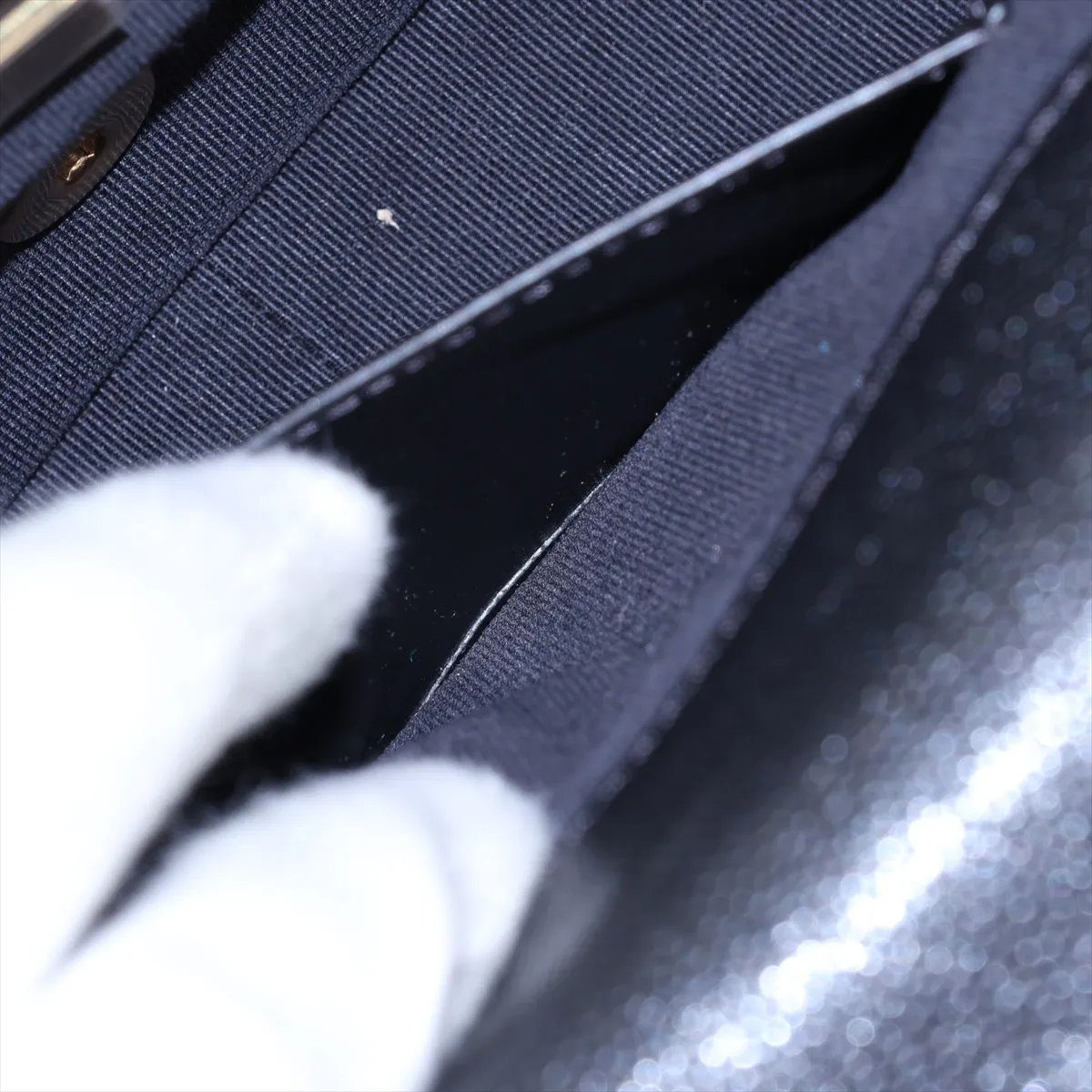[Individually packaged] Chanel Matelassé Caviar Skin Chain Shoulder Bag Black GXC29HUJ Random Plate — view 7