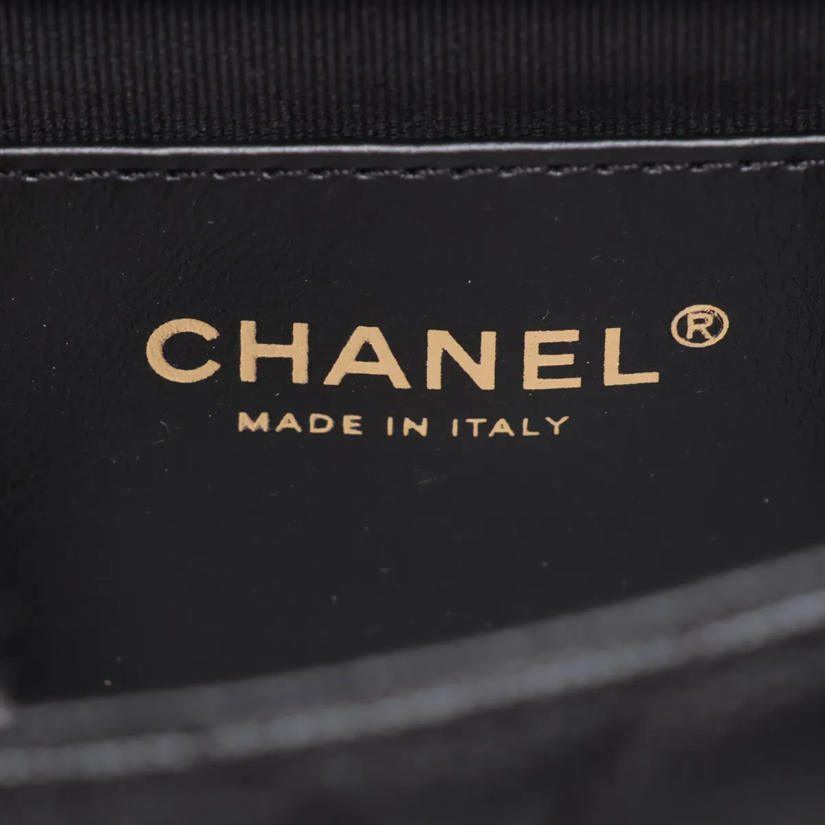 [Individually packaged] Chanel Matelassé Caviar Skin Chain Shoulder Bag Black GXC29HUJ Random Plate — view 8