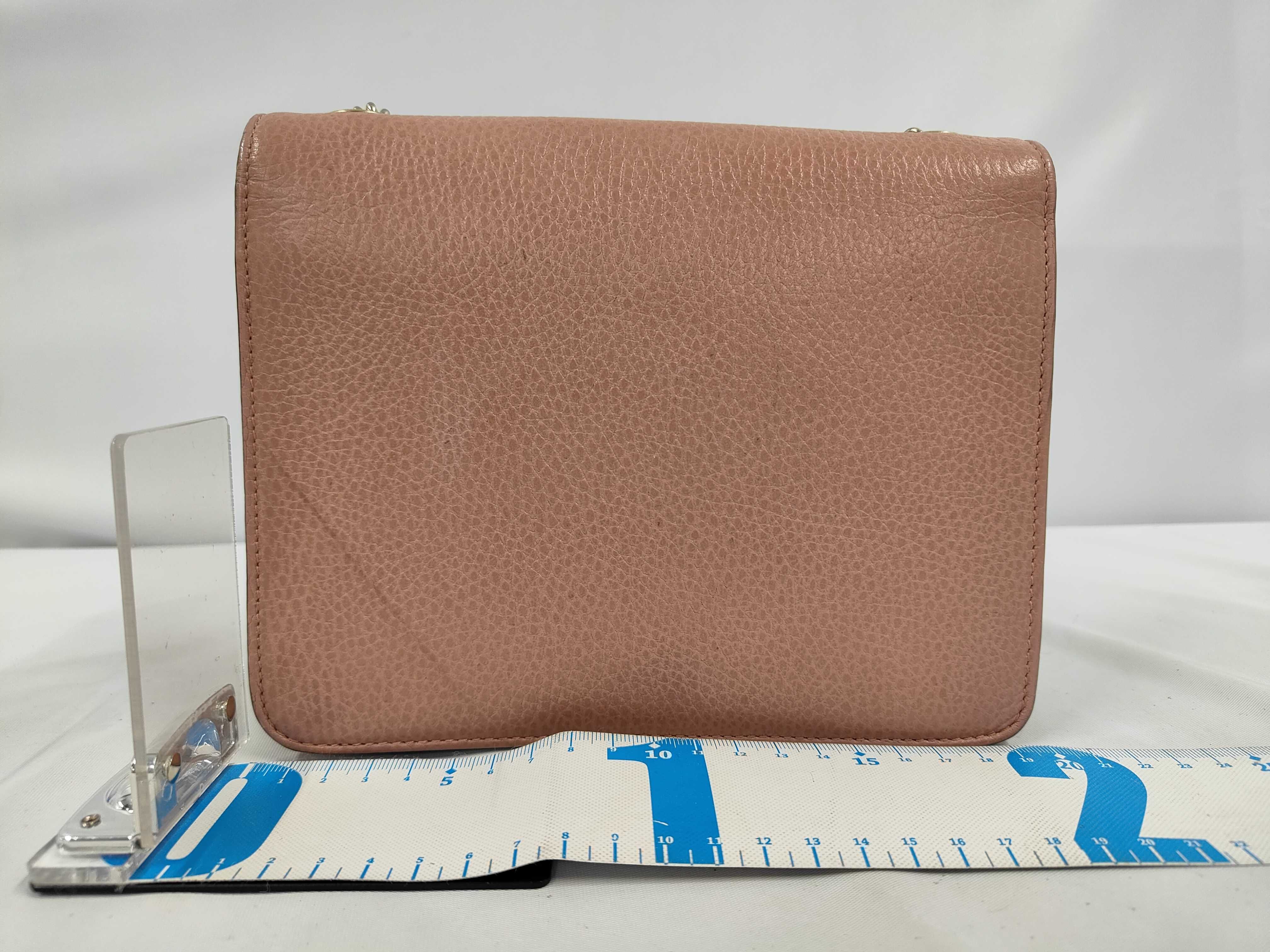 Interlocking G Pink Calf Leather Medium Shoulder Bag with Gold Hardware — view 2