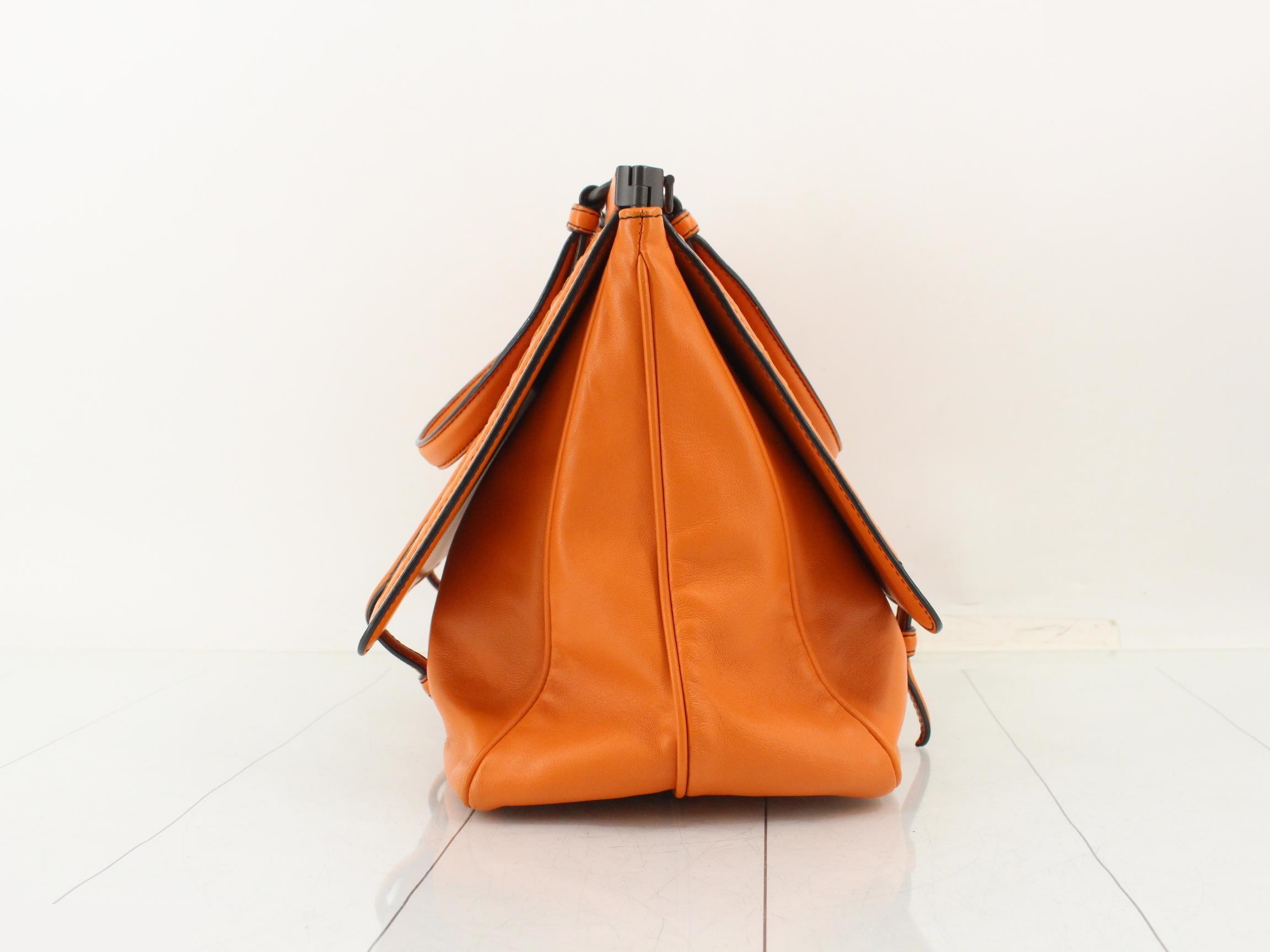 Intrecciato tote bag, leather, orange — view 4