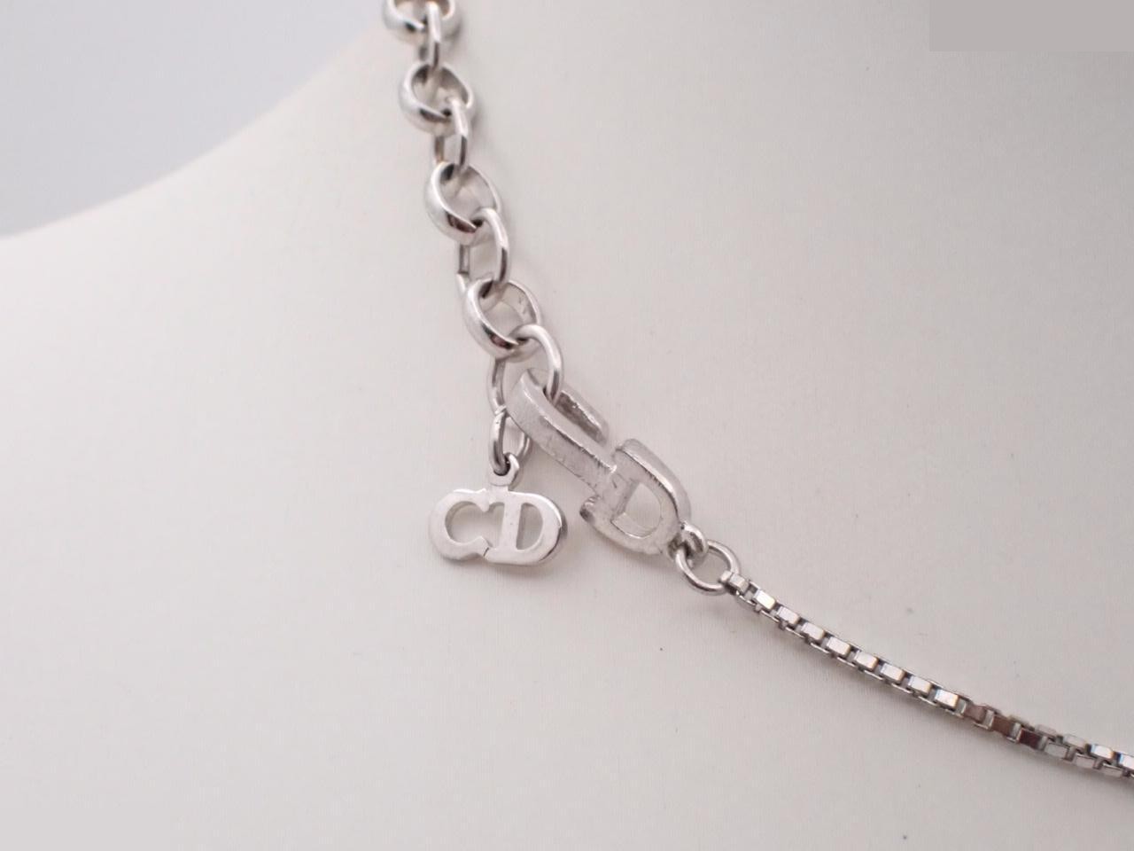 SV necklace, chain approximately 38cm — view 2
