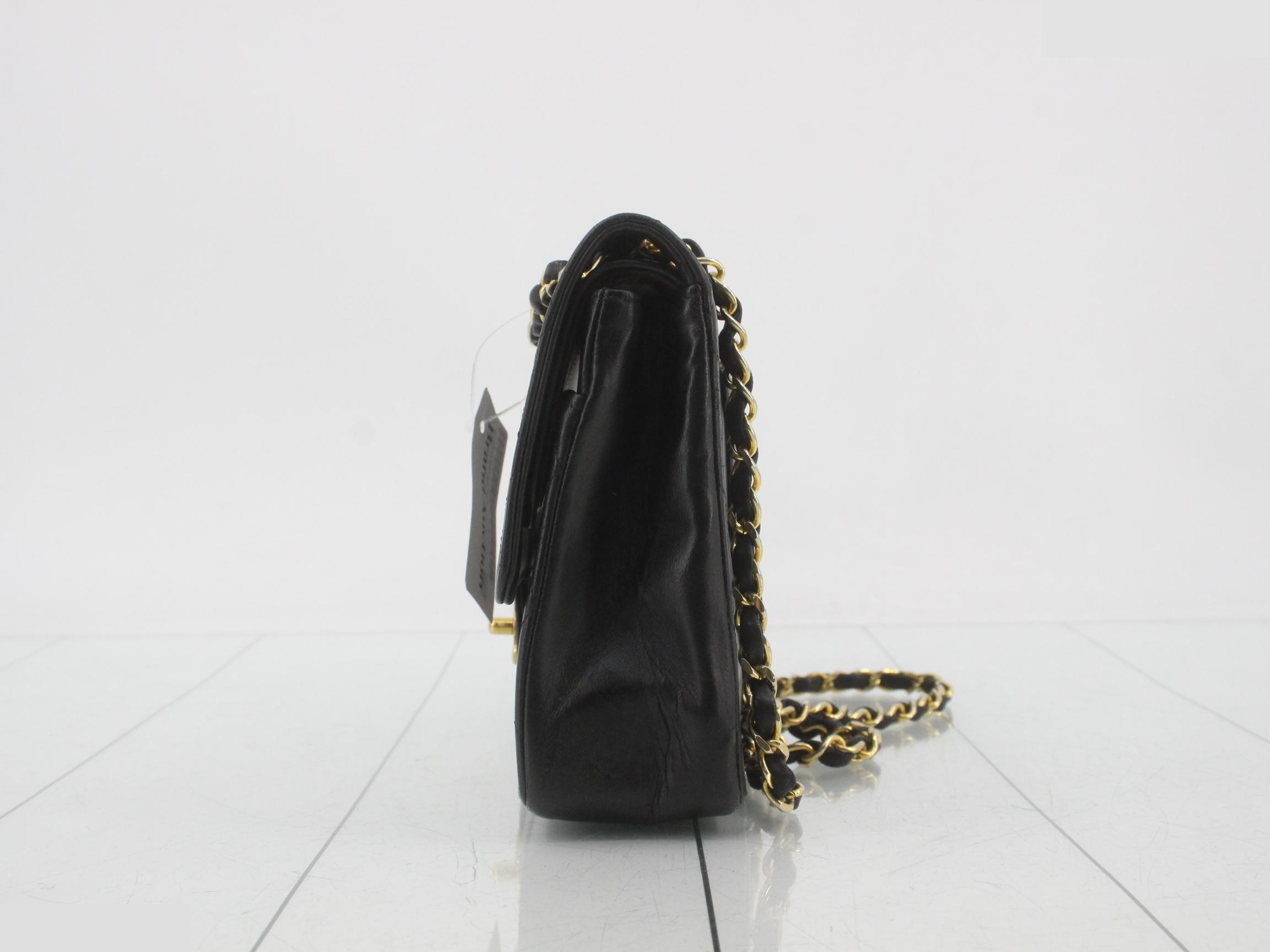 Matelassé Classic Flap Shoulder Bag, Medium, Lambskin — view 3