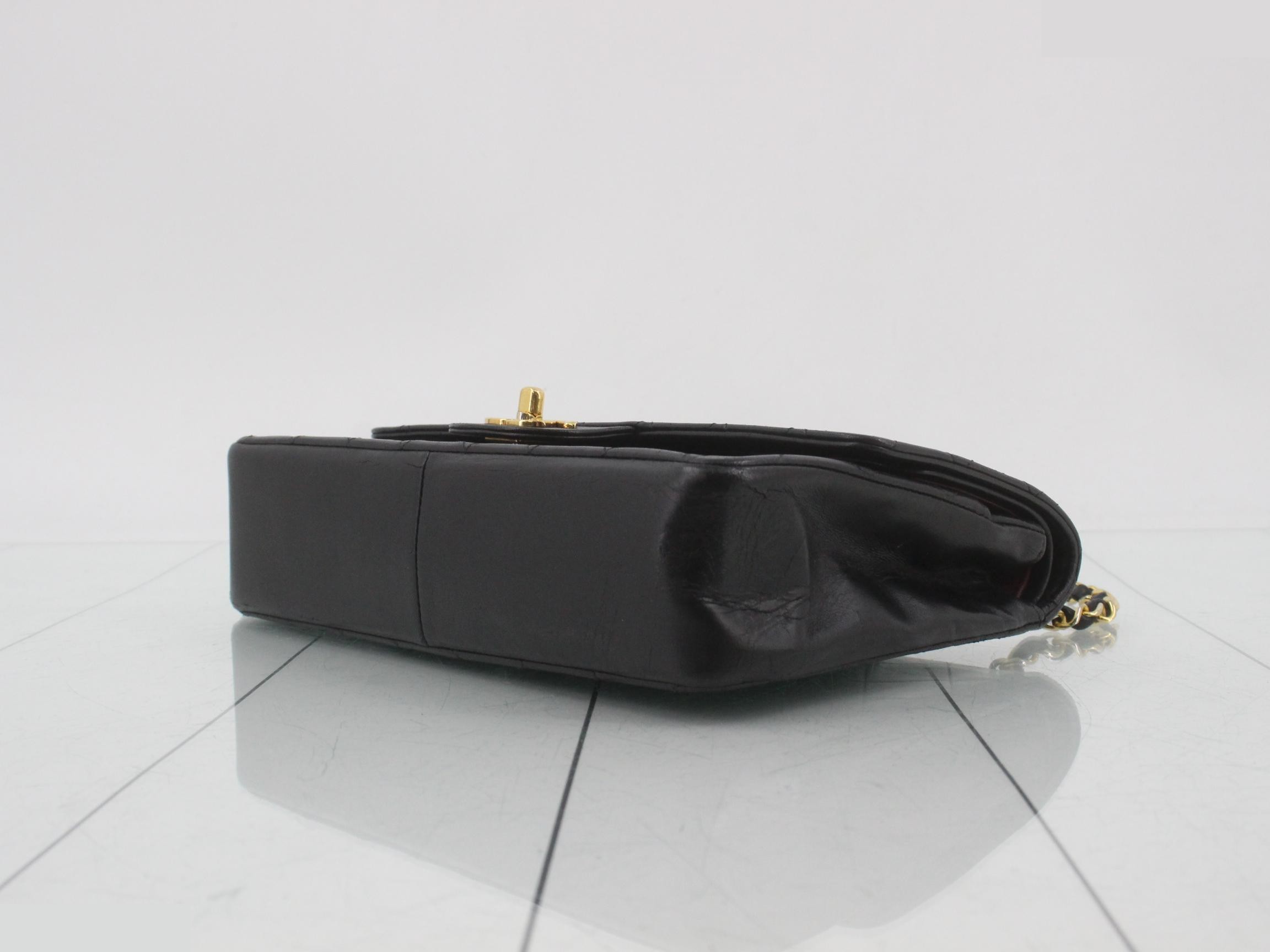 Matelassé Classic Flap Shoulder Bag, Medium, Lambskin — view 6