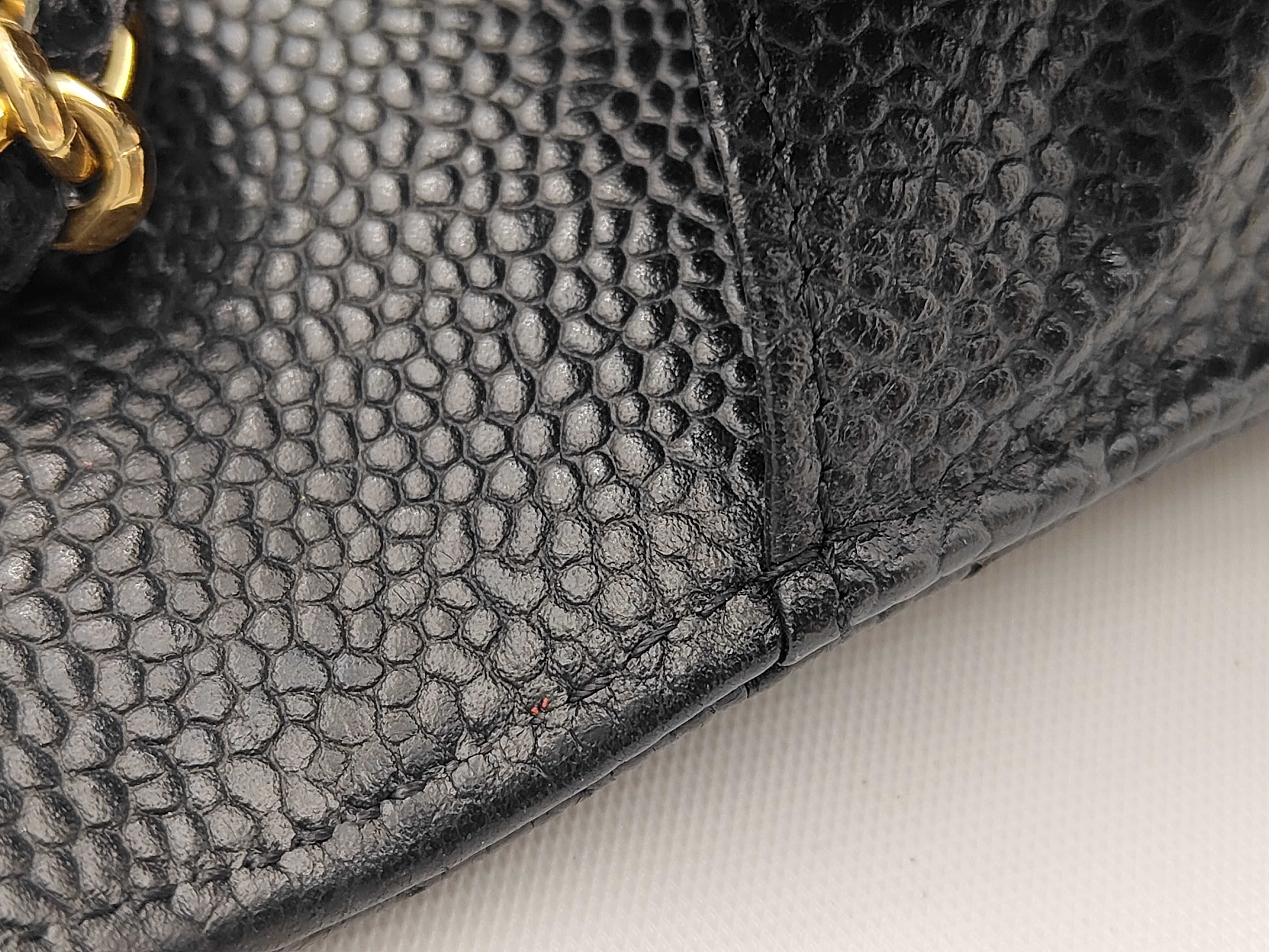 Chain Wallet Caviar Black GP Shoulder Bag — view 8