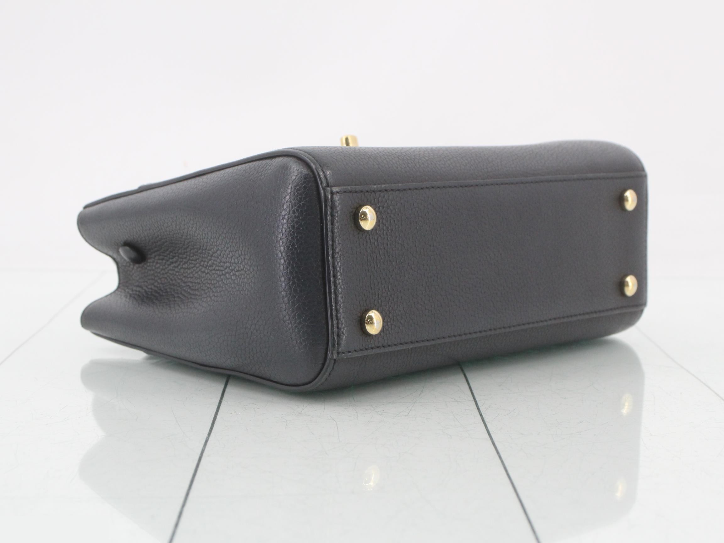 Neo Executive Tote Bag, Small, Caviar Skin, Item No. 23 — view 5