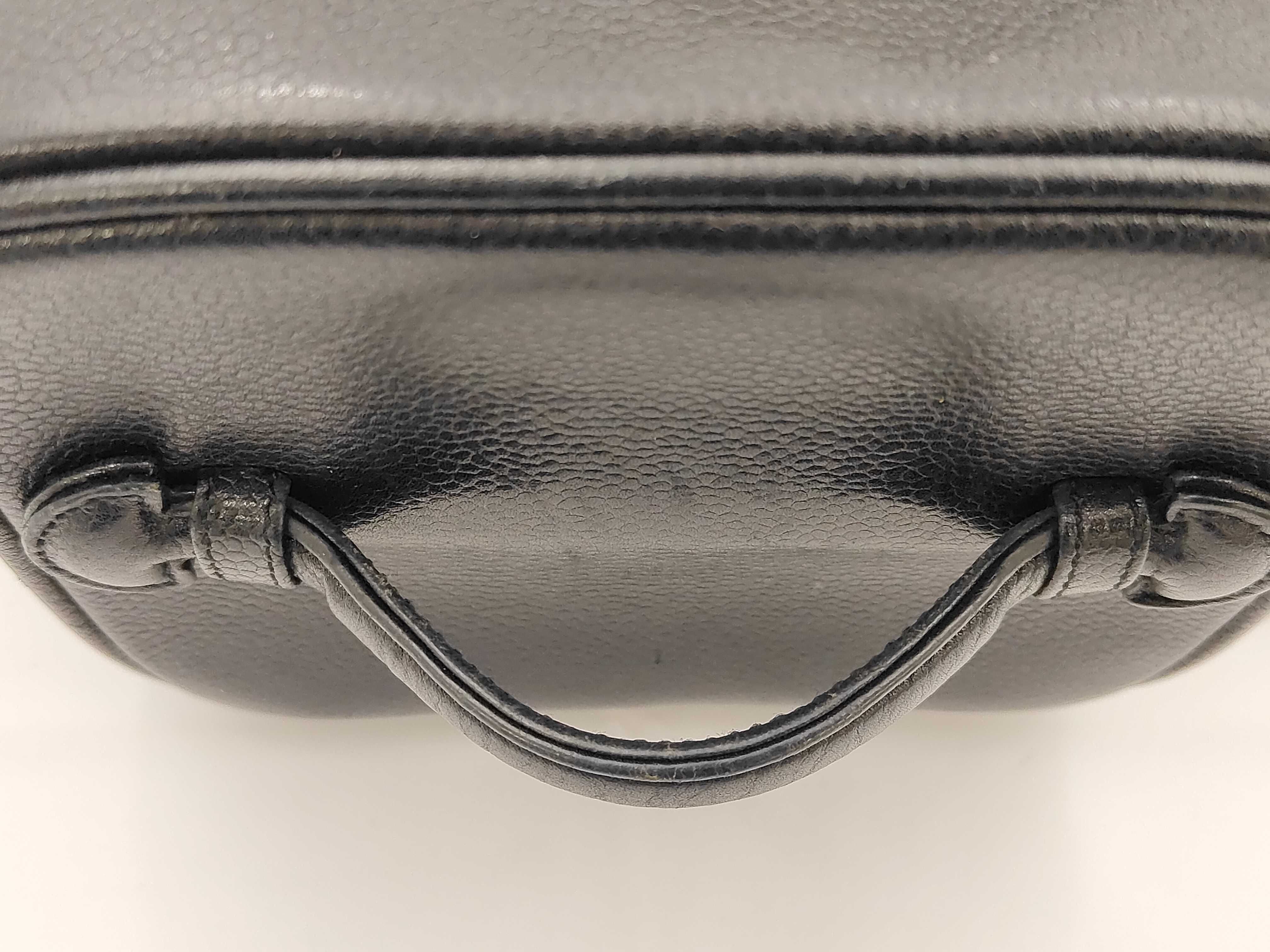 Vanity Bag, Caviar Leather, Series 4 — view 3