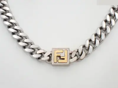 FF logo plate curb chain necklace, total length approximately 52cm
