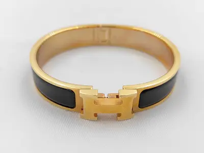 Black GP Hardware Click H Bracelet/Bangle