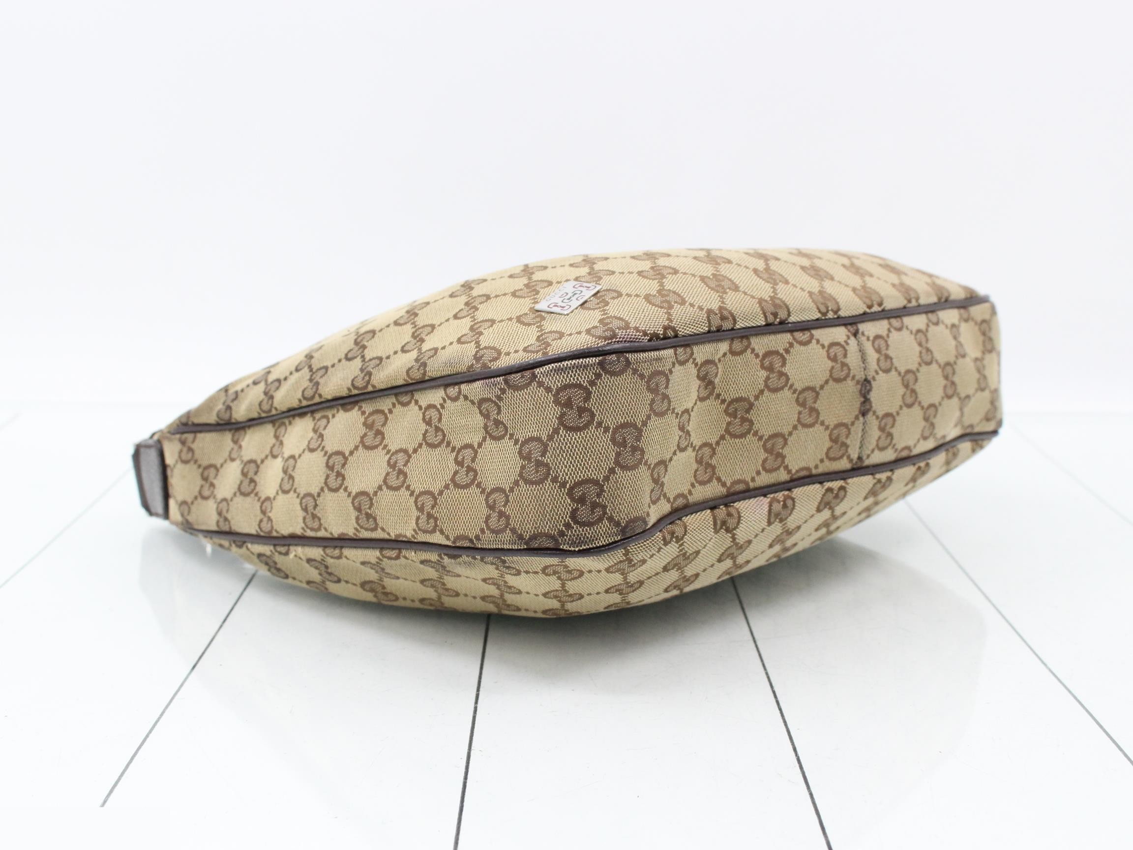 GG Canvas Sherry Line One-Shoulder Bag — view 5