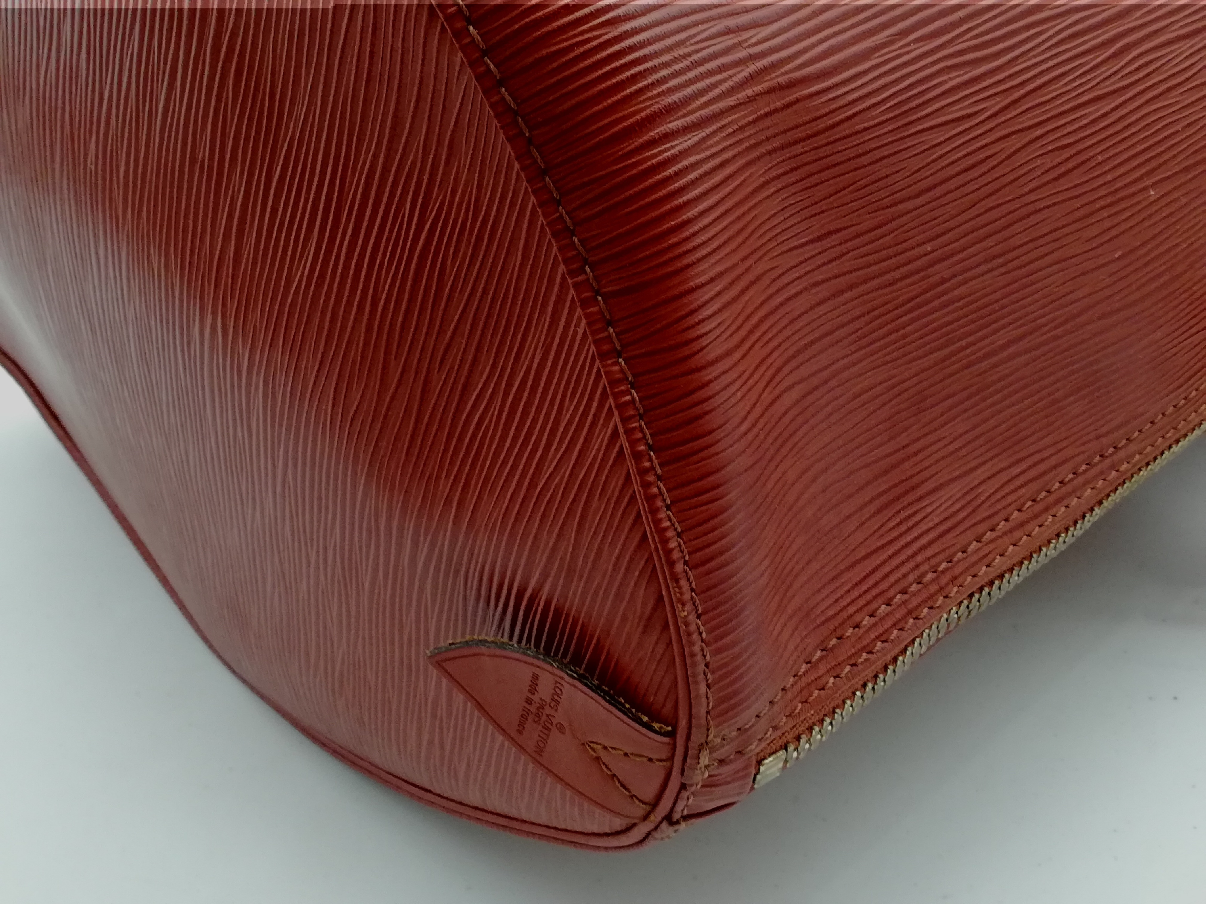 Epi Keepall 55 M42958 Boston Bag — view 11