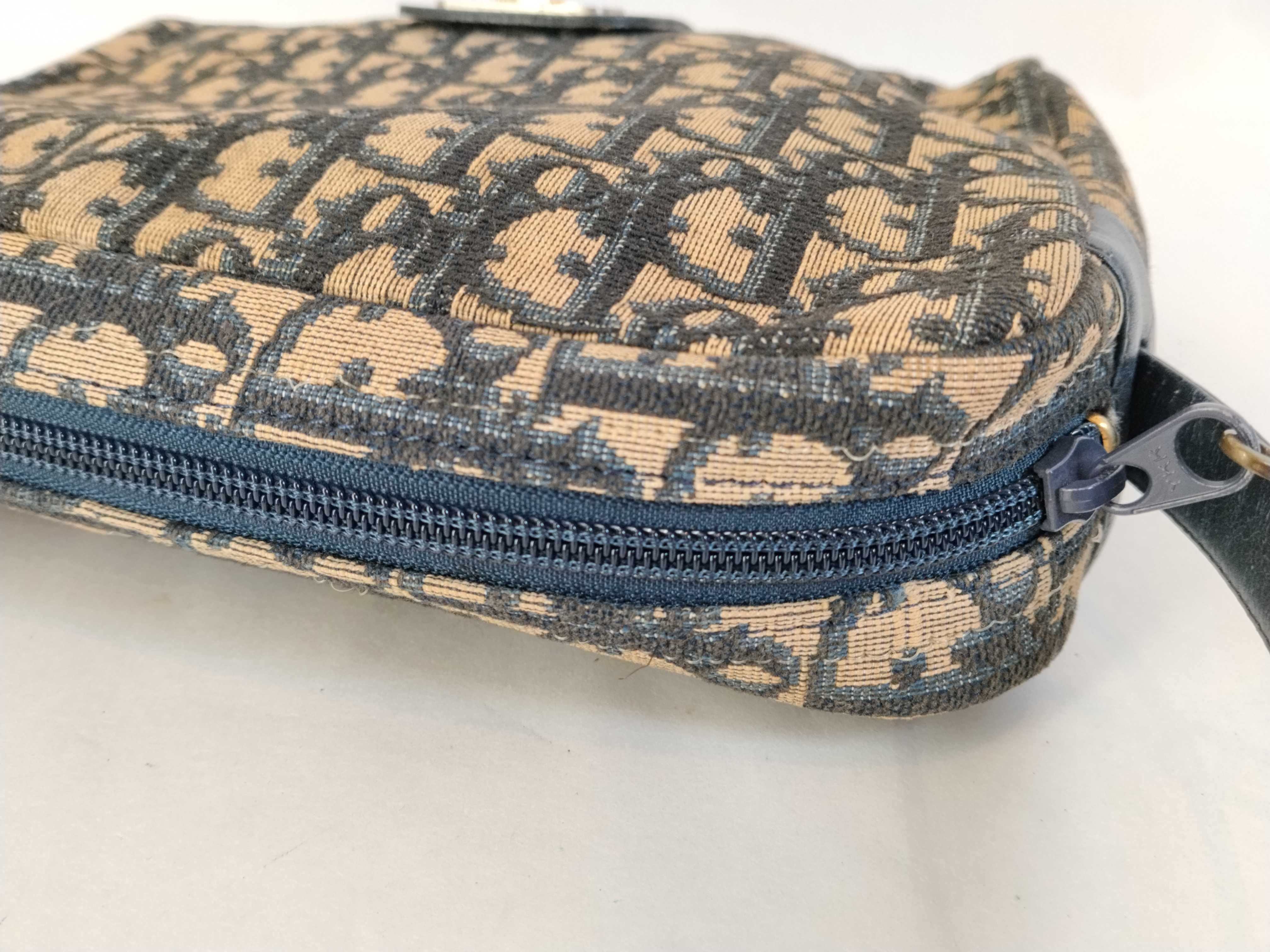 Trotter Shoulder Bag — view 8