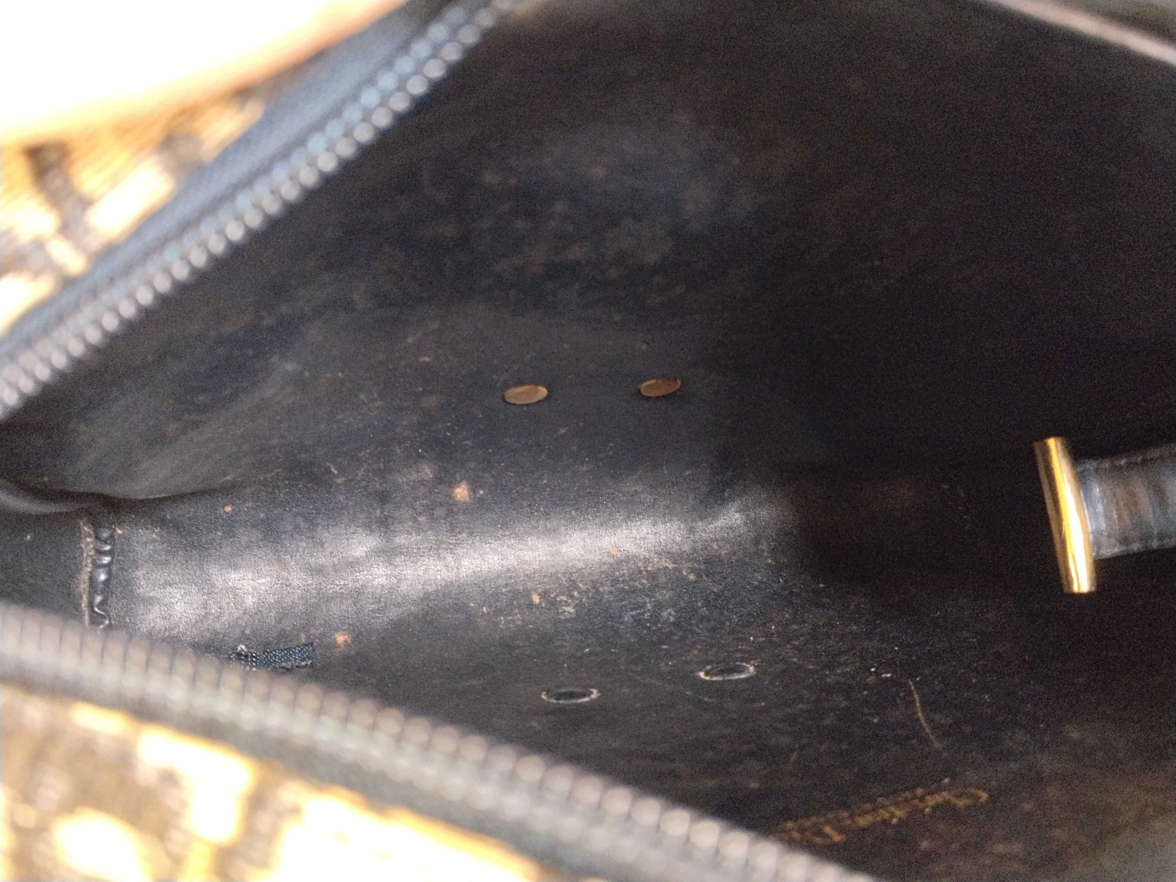 Trotter Shoulder Bag — view 9