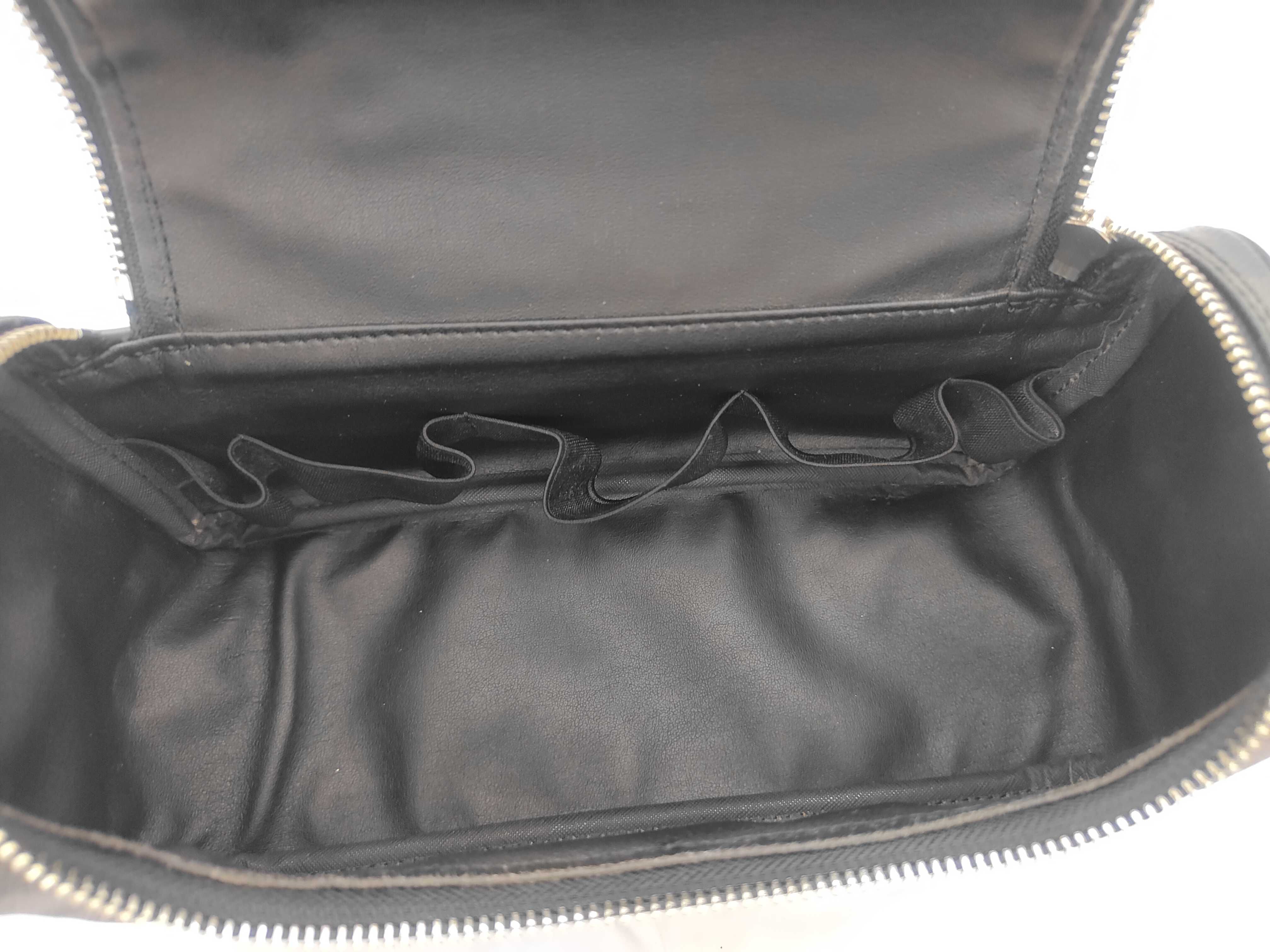 Damier Graphite Toiletry Pouch Black Bag — view 5