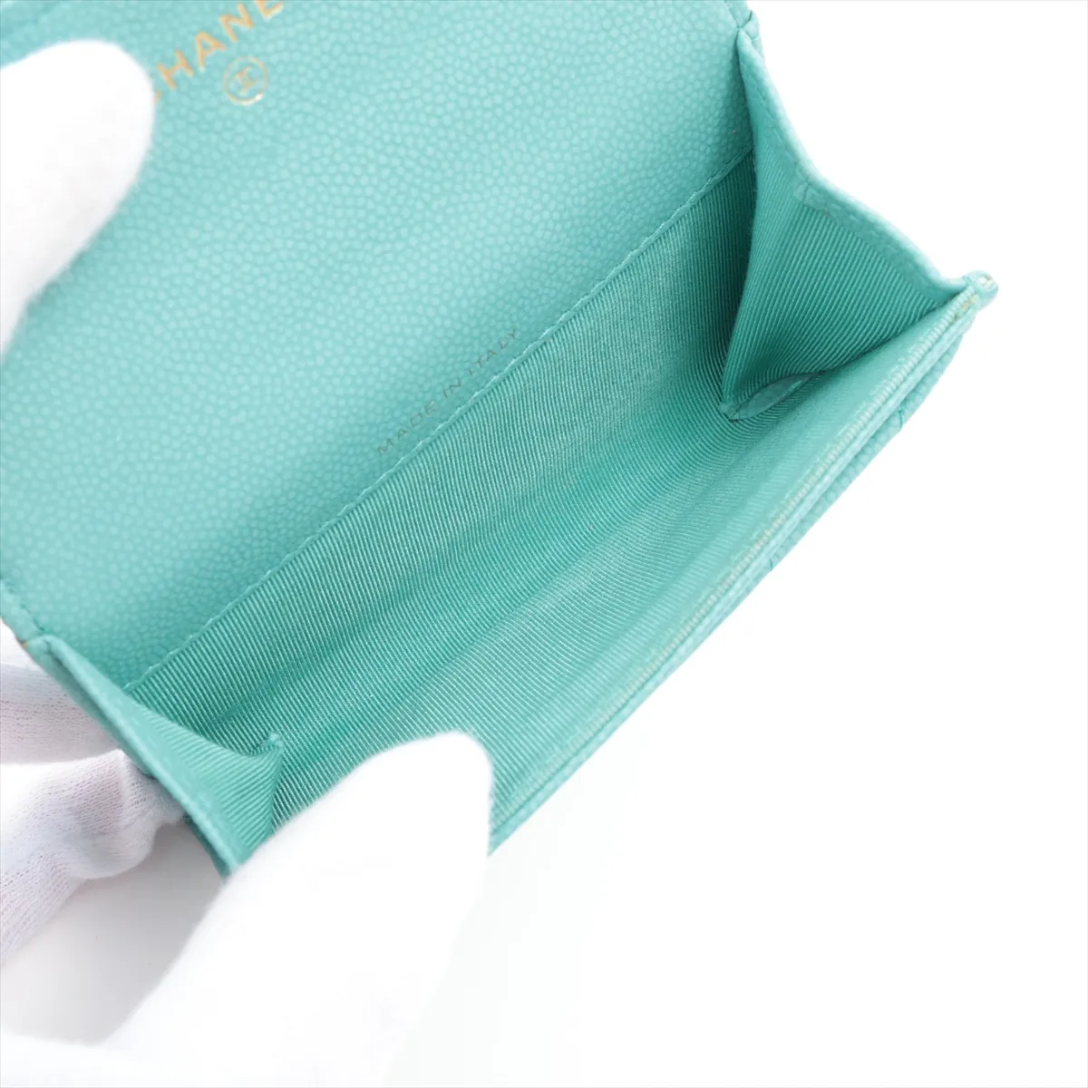 Matelassé Caviar Skin Card Case, Green with Gold Hardware, 27749179 — view 4