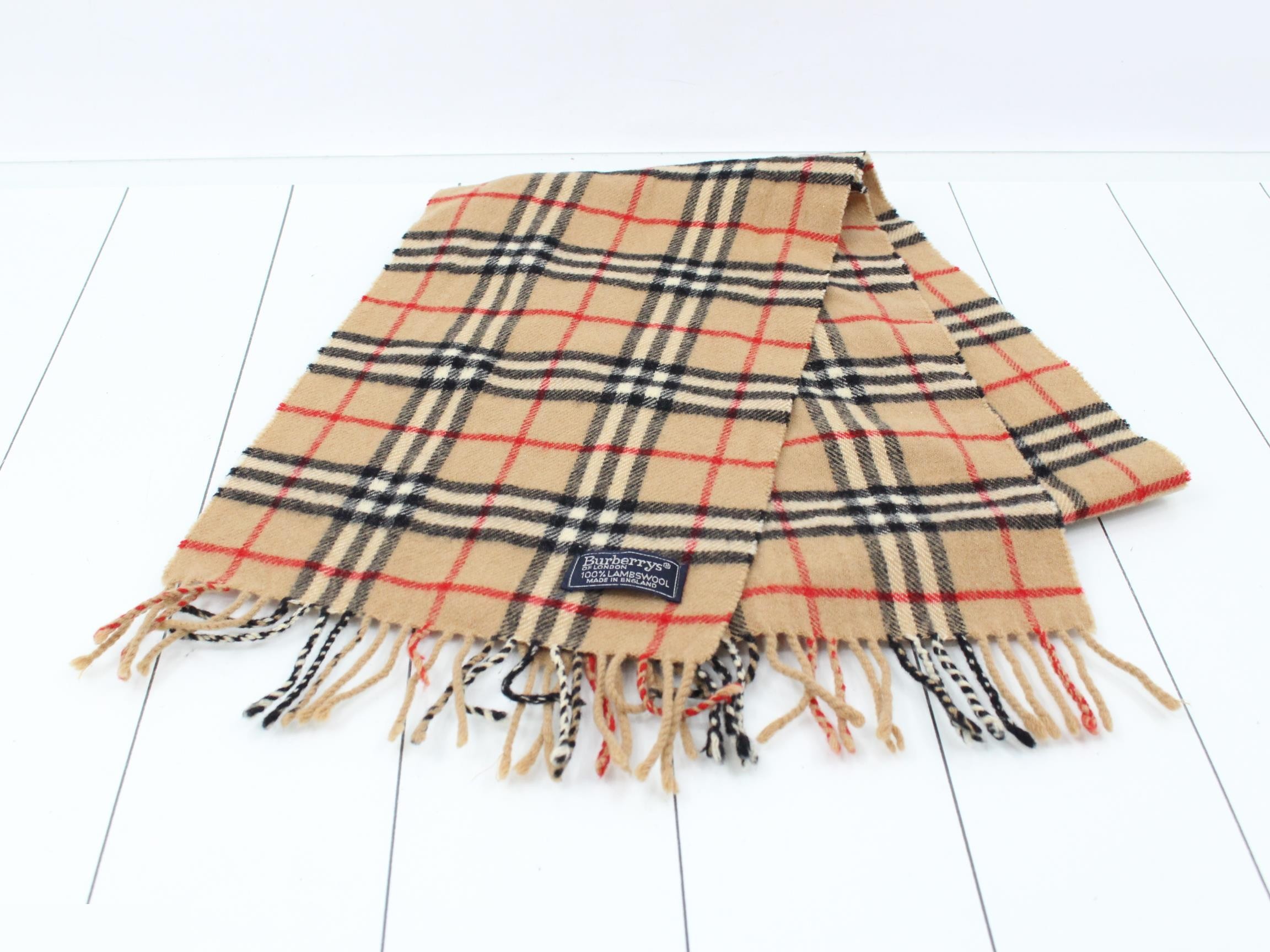 Other lines: Small items, accessories, and scarves — view 2