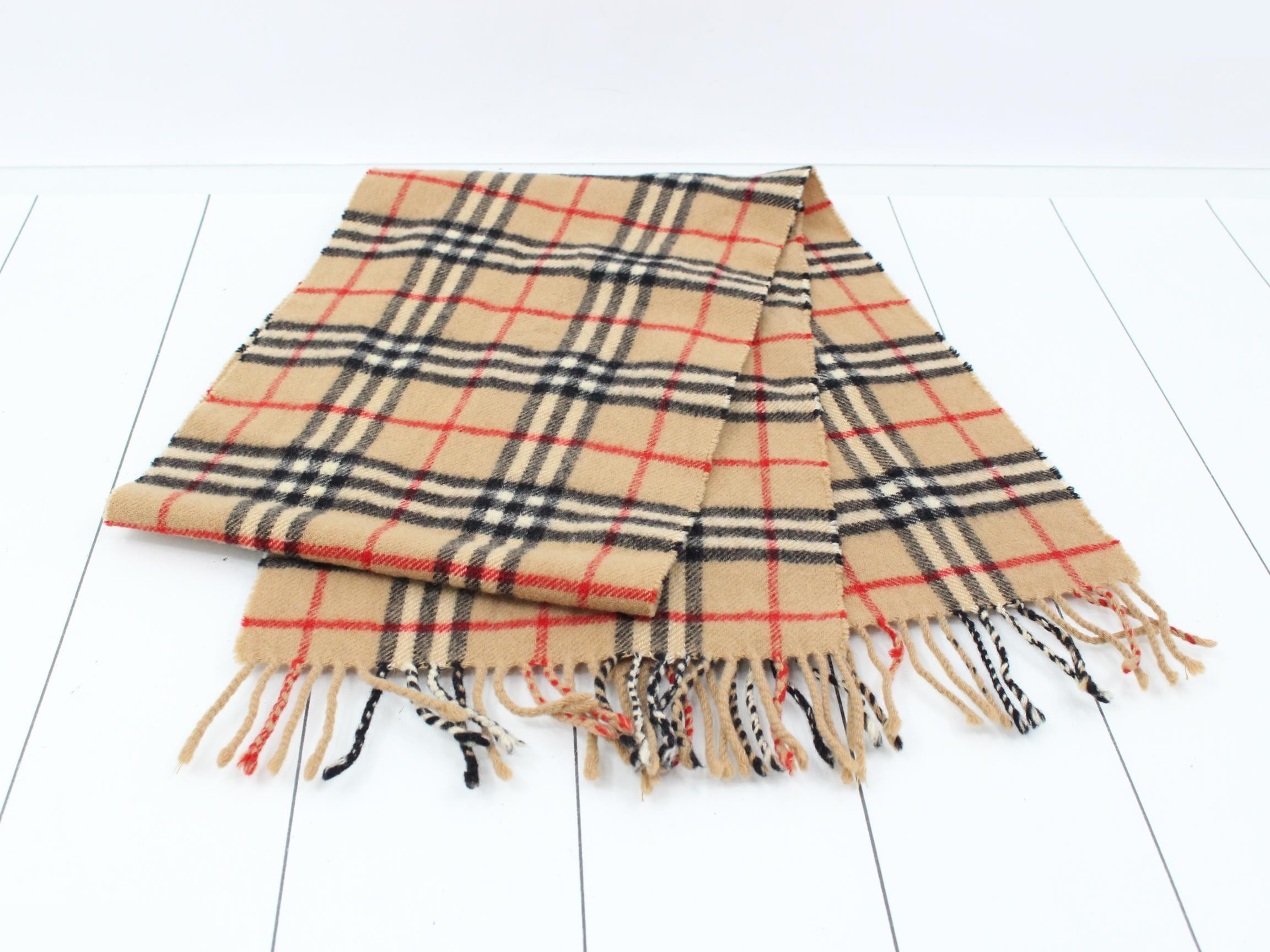 Other lines: Small items, accessories, and scarves — view 3