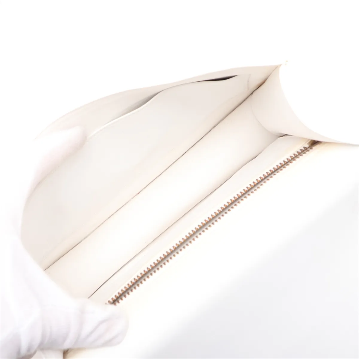 Constance 24 Miroir Veau Gulliver White Gold Hardware S: 1989 — view 6