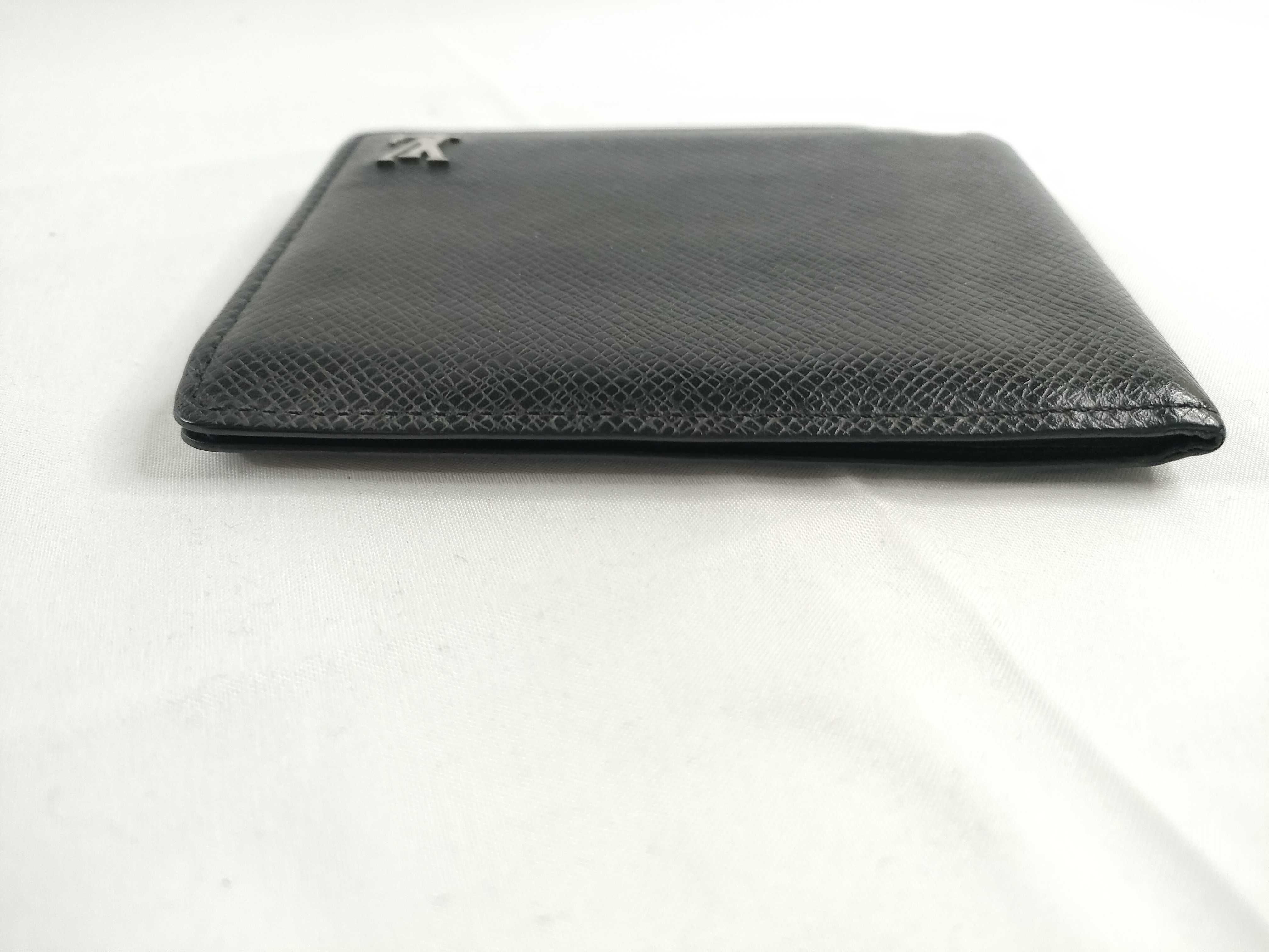 Taiga Louis Vuitton Taiga Multiple Billfold — view 5