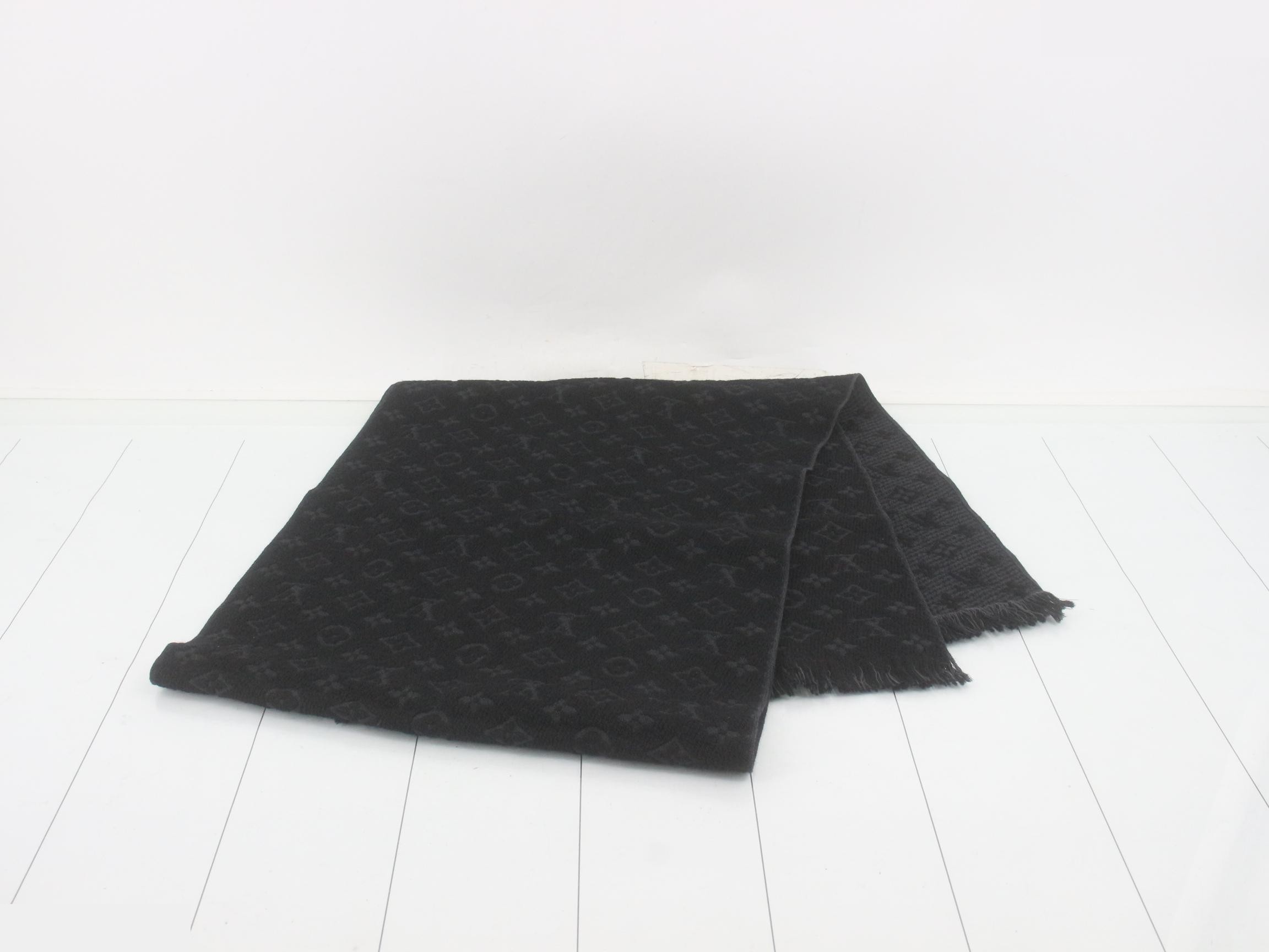 Monogram Scarf, Classic, M70520 — view 3
