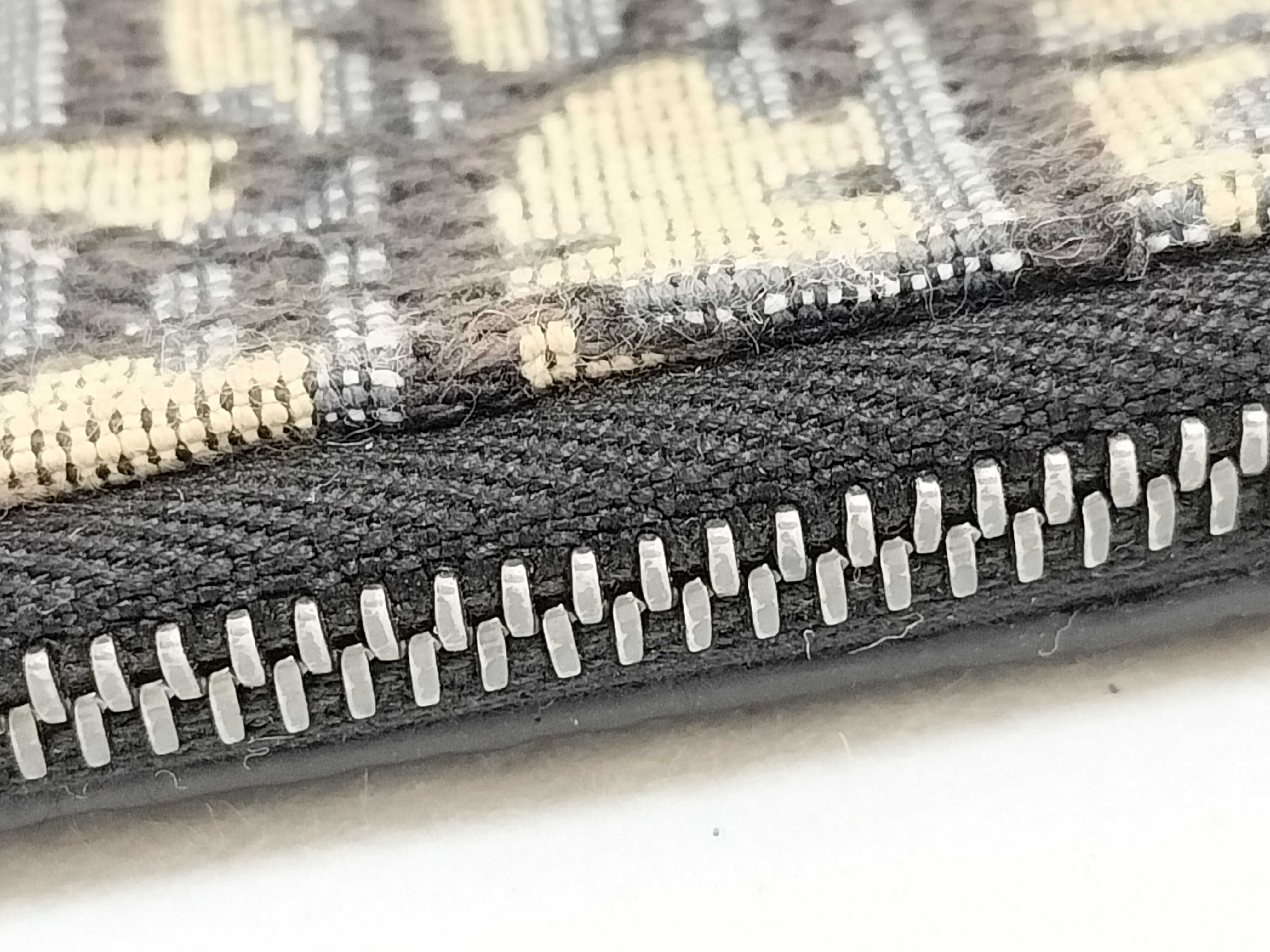Trotter Dior Oblique Fragment Zip Pouch 12-BO-0271 Coin Case — view 7