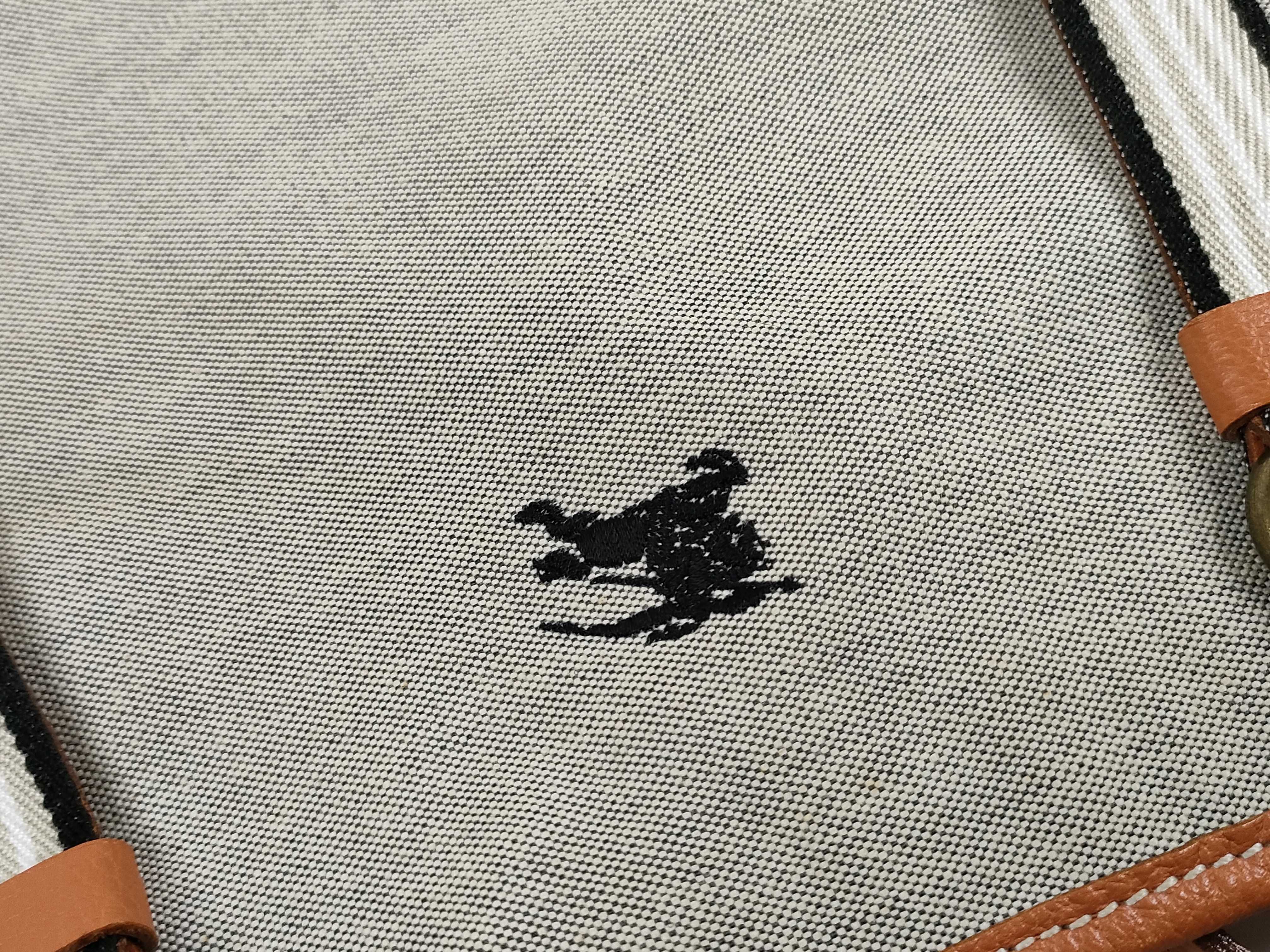 Blue Label Burberry Blue Label Horse Logo Shoulder Bag — view 14