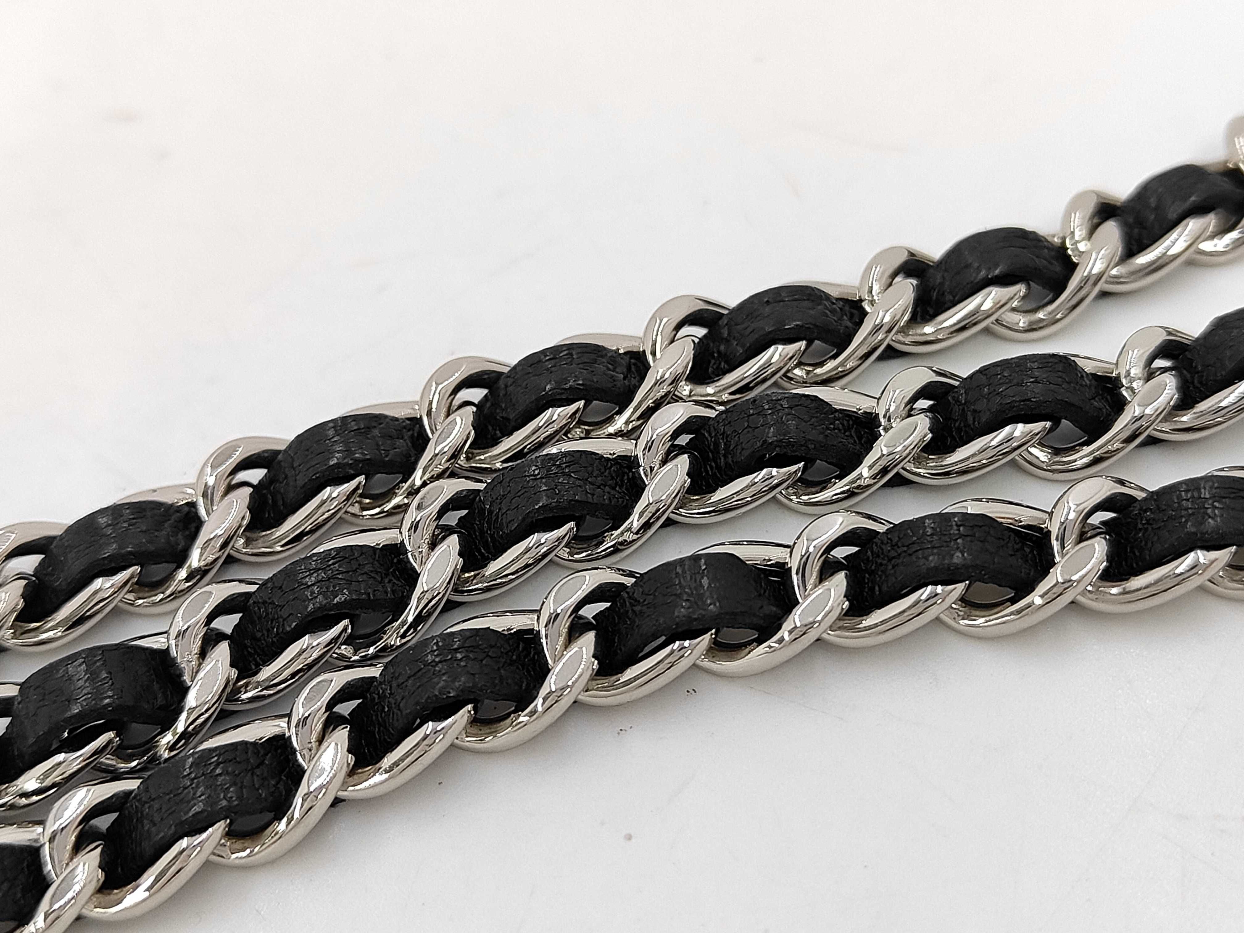 Matelassé Chain Wallet Shoulder Bag — view 4