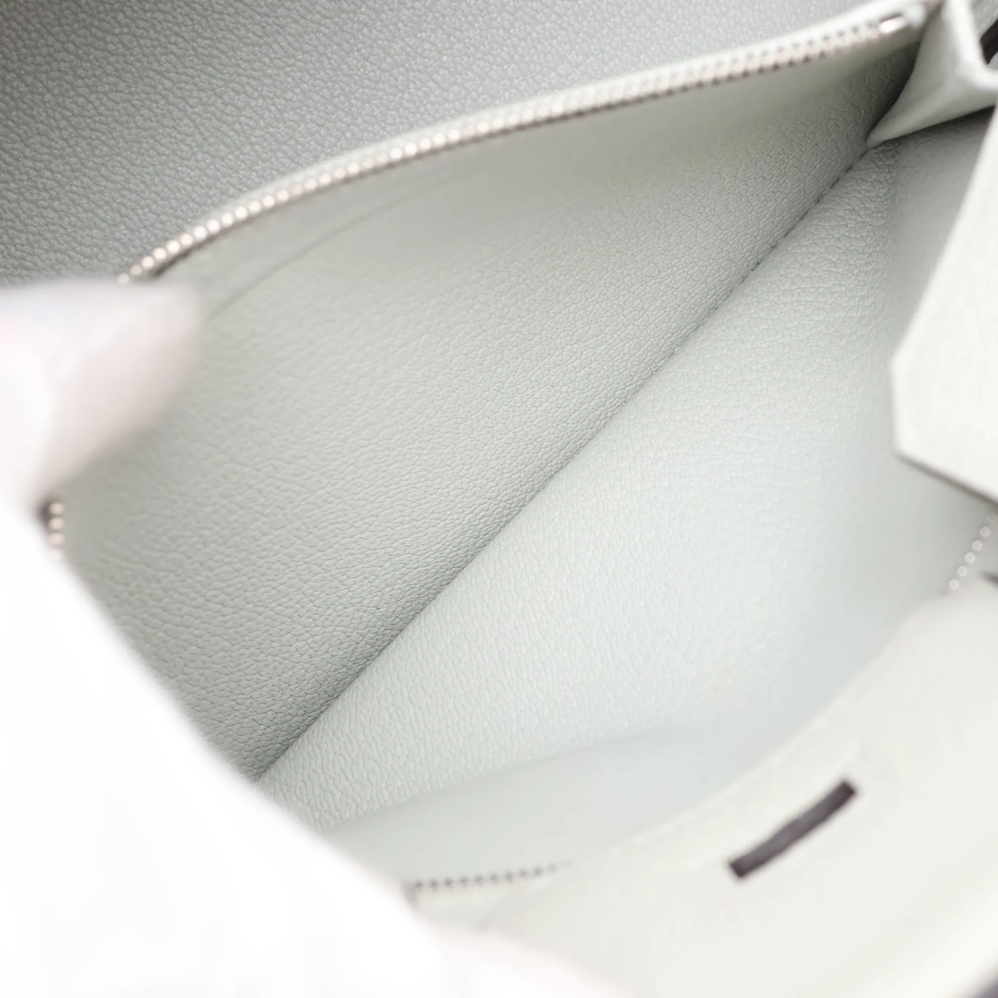 [Individually packaged] Hermes Birkin 25 Retourne Togo Grisneve Silver Hardware B: 2023 — view 8