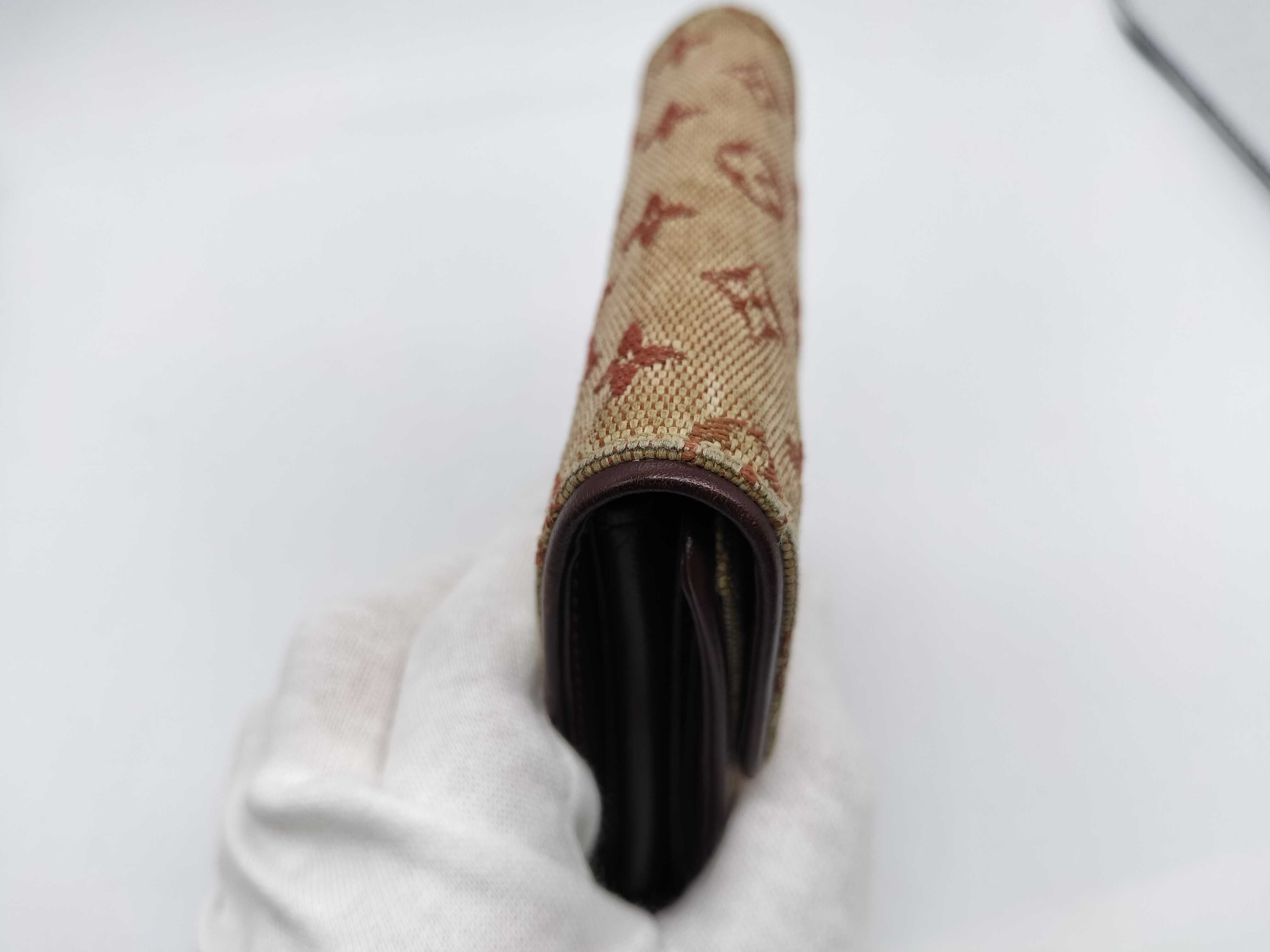 wallet — view 14