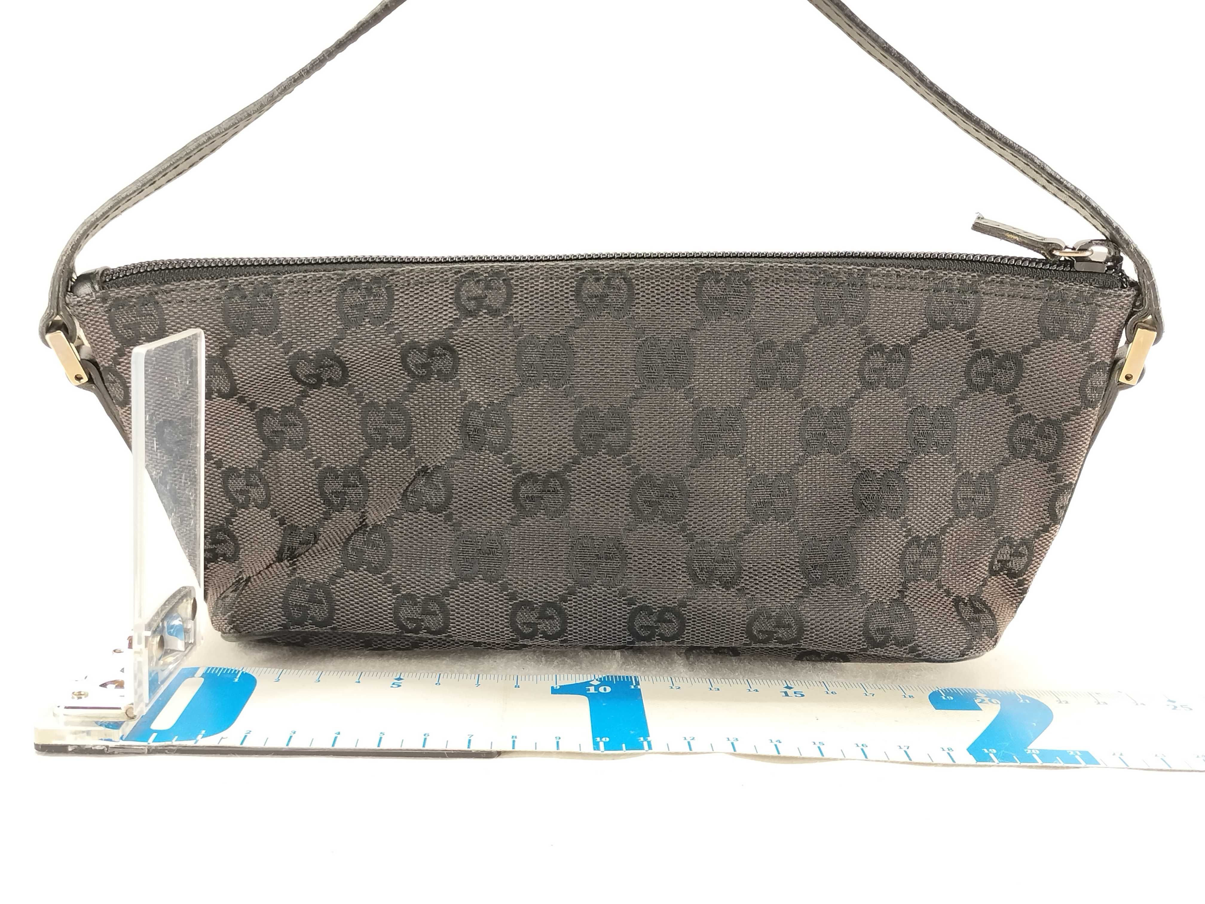 GG Canvas Pouch — view 2