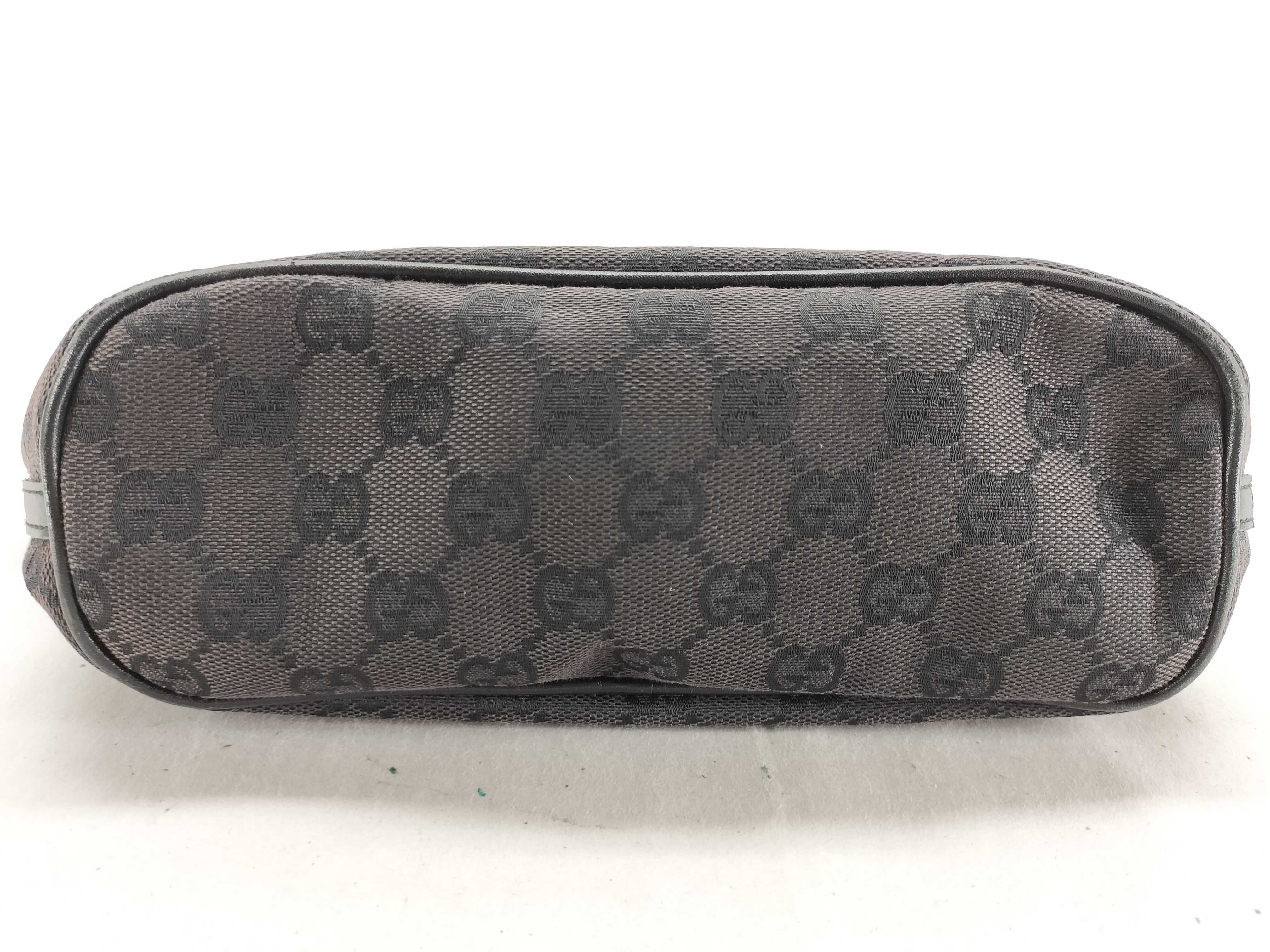 GG Canvas Pouch — view 7