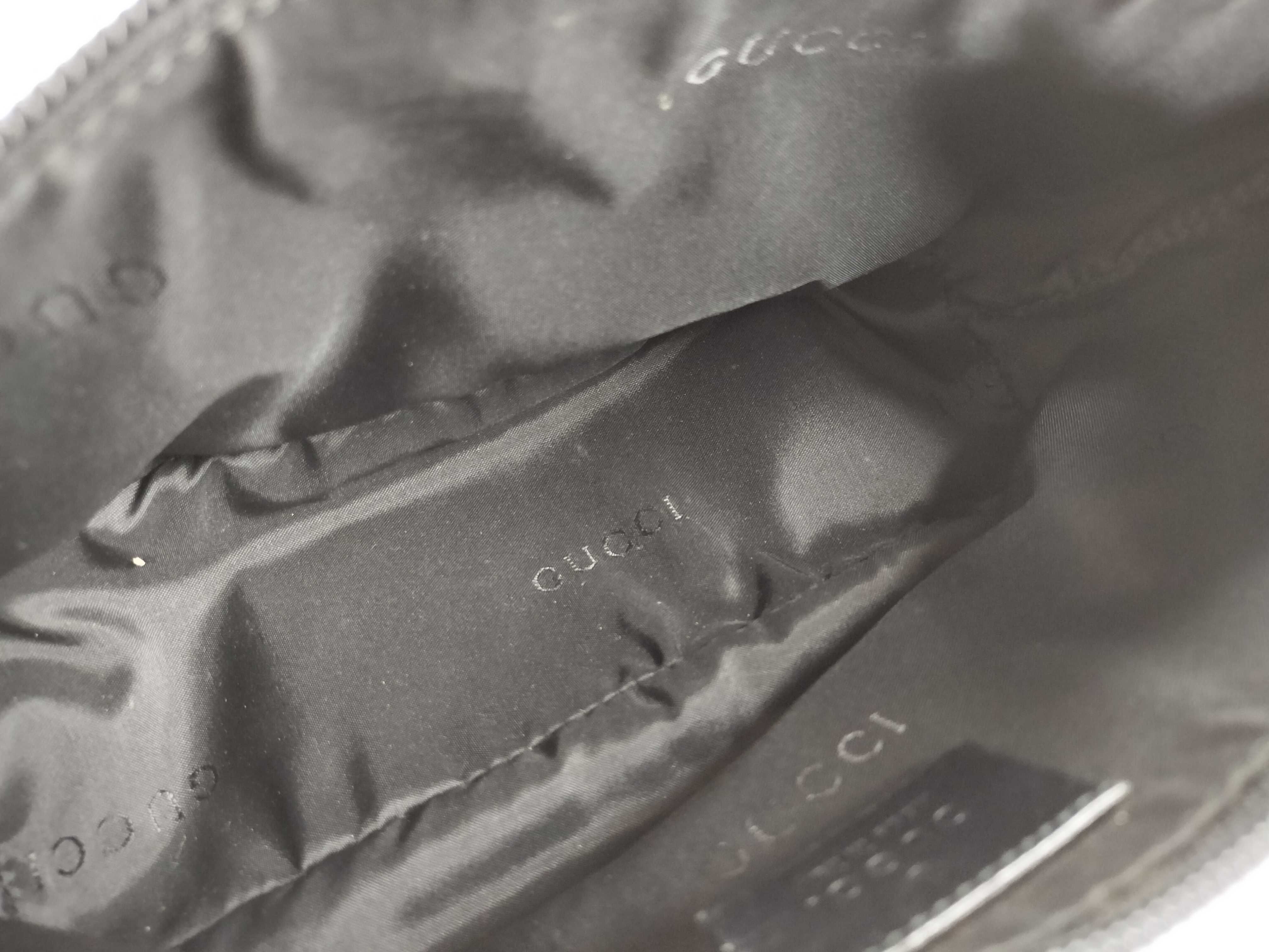 GG Canvas Pouch — view 10