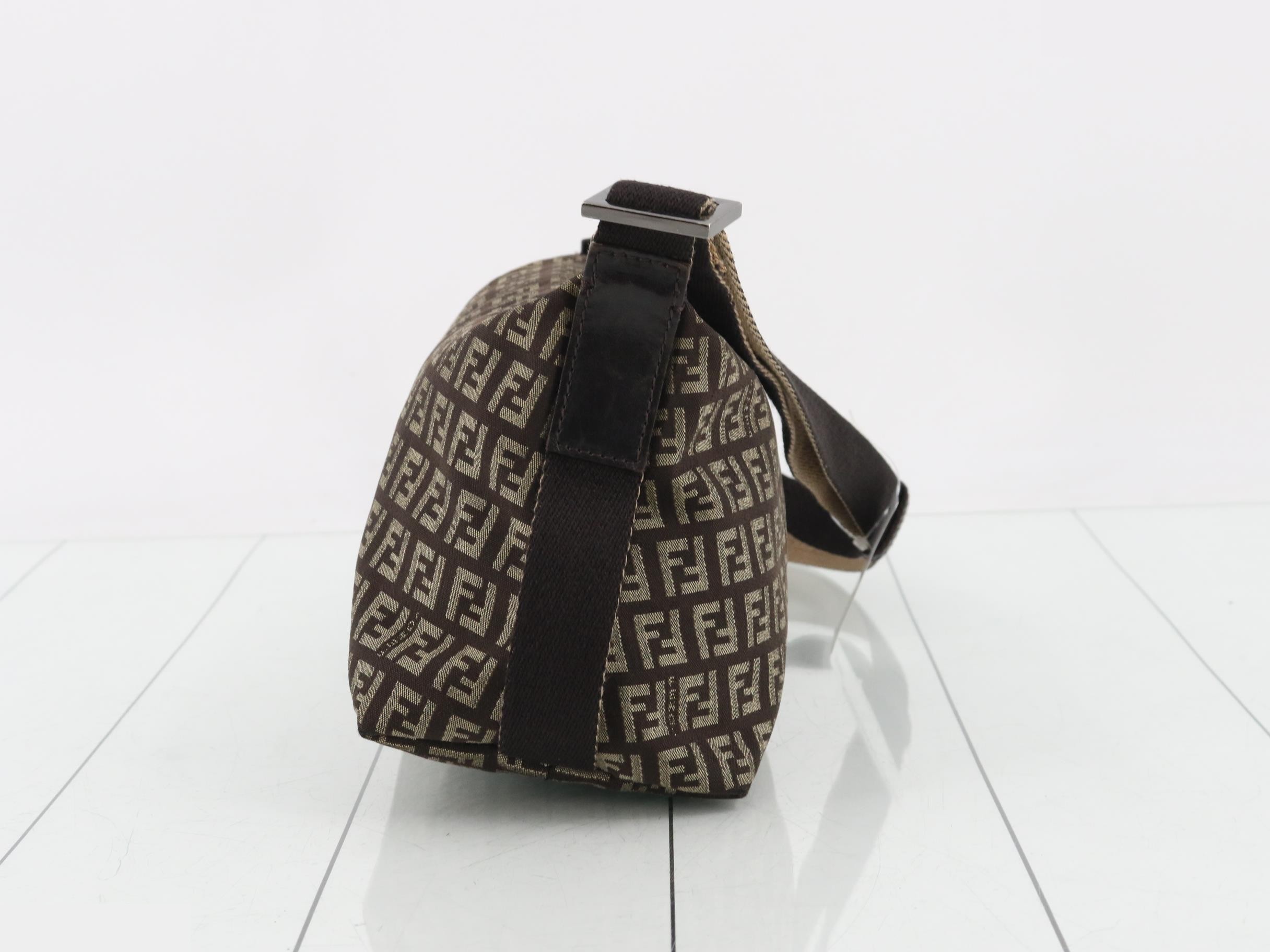 Zucchino Shoulder Bag — view 3