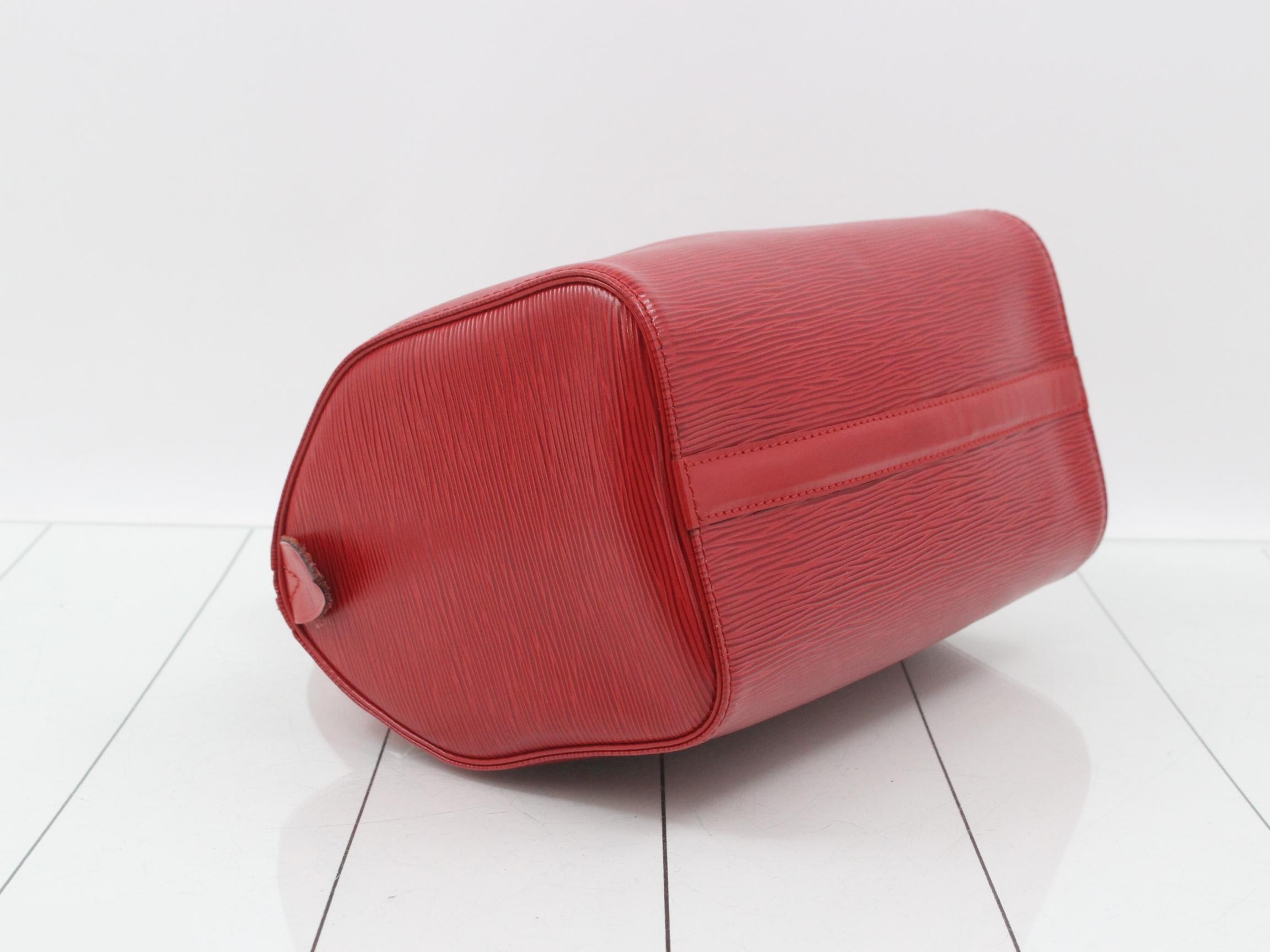 Speedy 30, Castilian Red, with padlock & key, dust bag, and shopping bag. — view 5