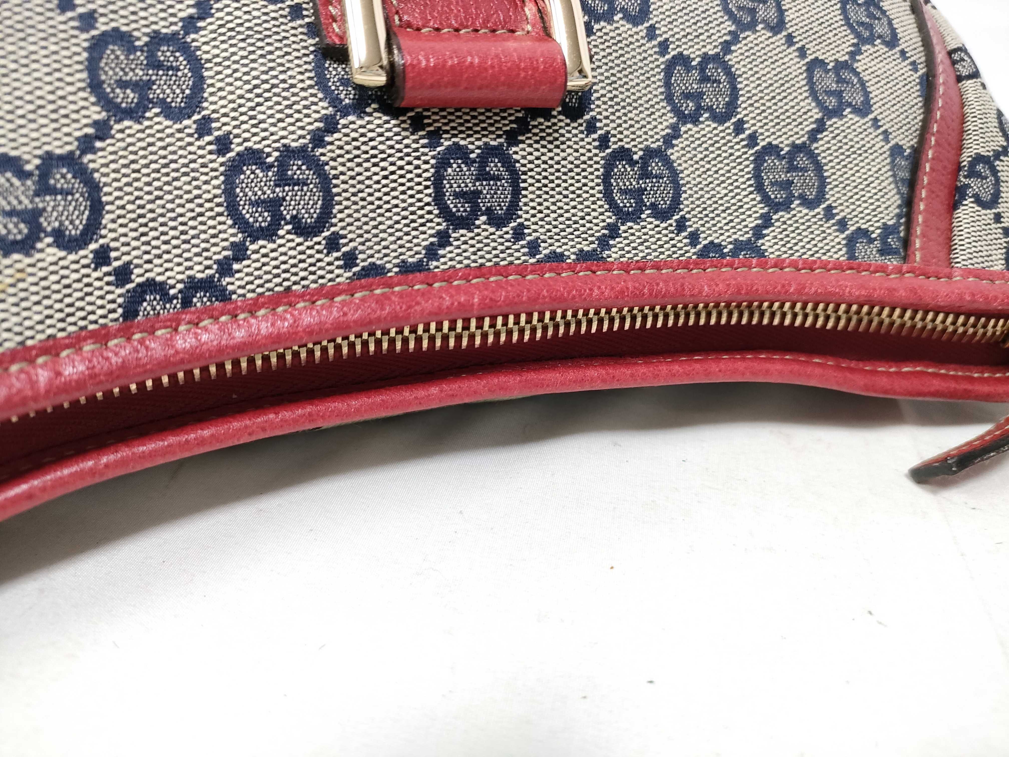 GG Canvas Abbey Handbag Accessory Pouch — view 11