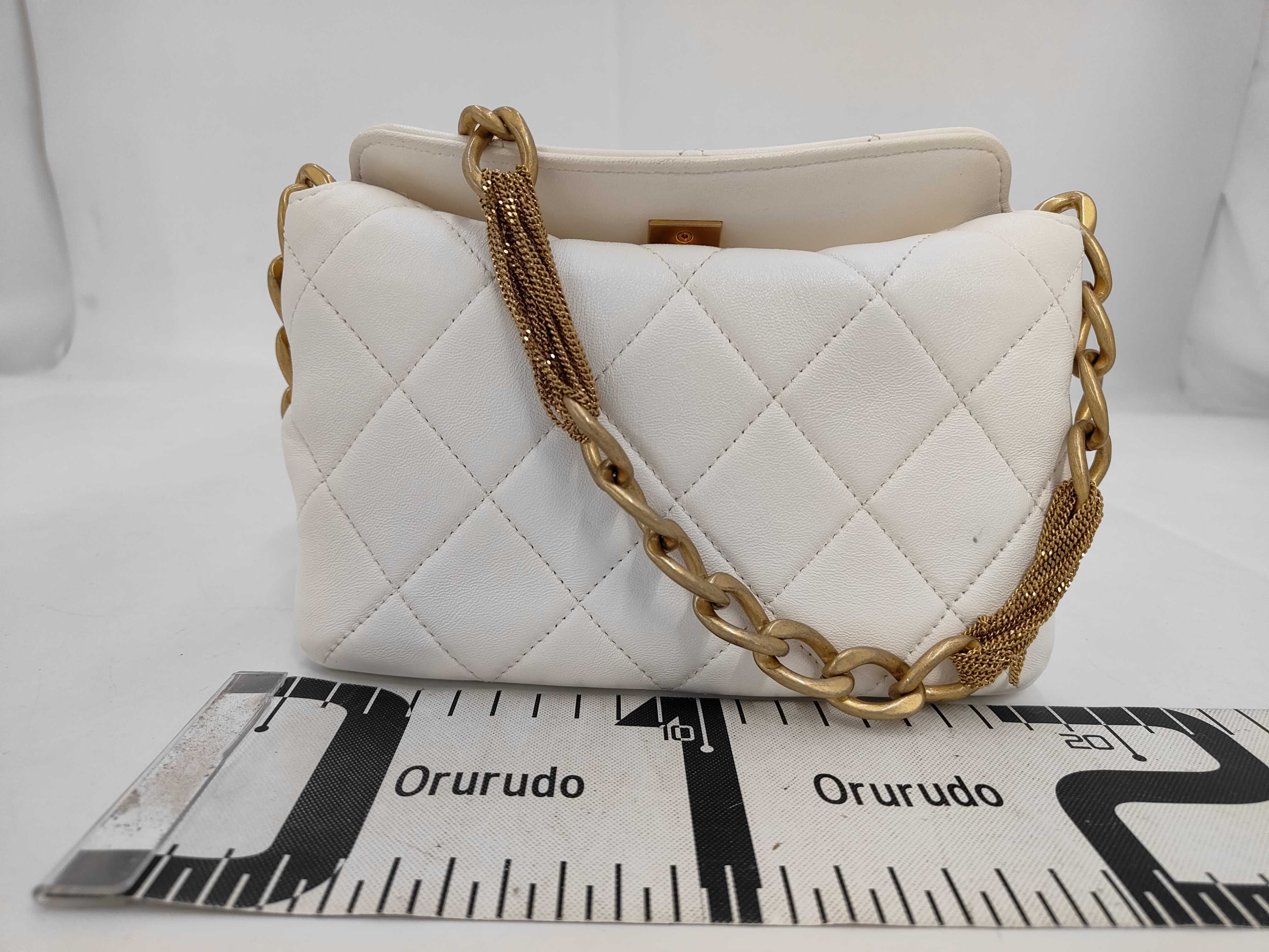 23A Quilted White Fringe Chain Hobo Shoulder Bag with Gold Hardware — view 2