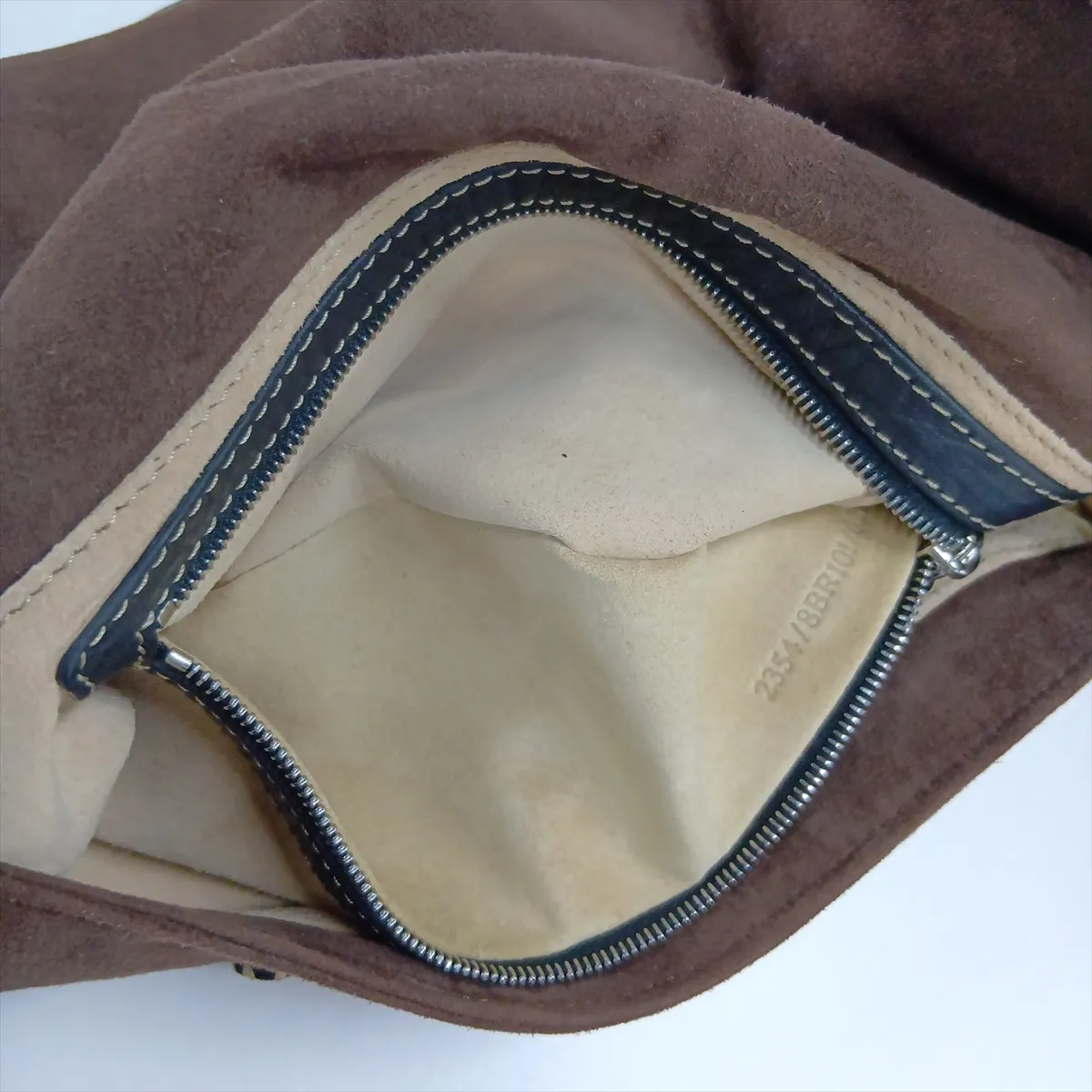 [Individually packaged] Fendi Selleria Mamma Bucket 8BR101 Suede x Leather Shoulder Bag Brown — view 11