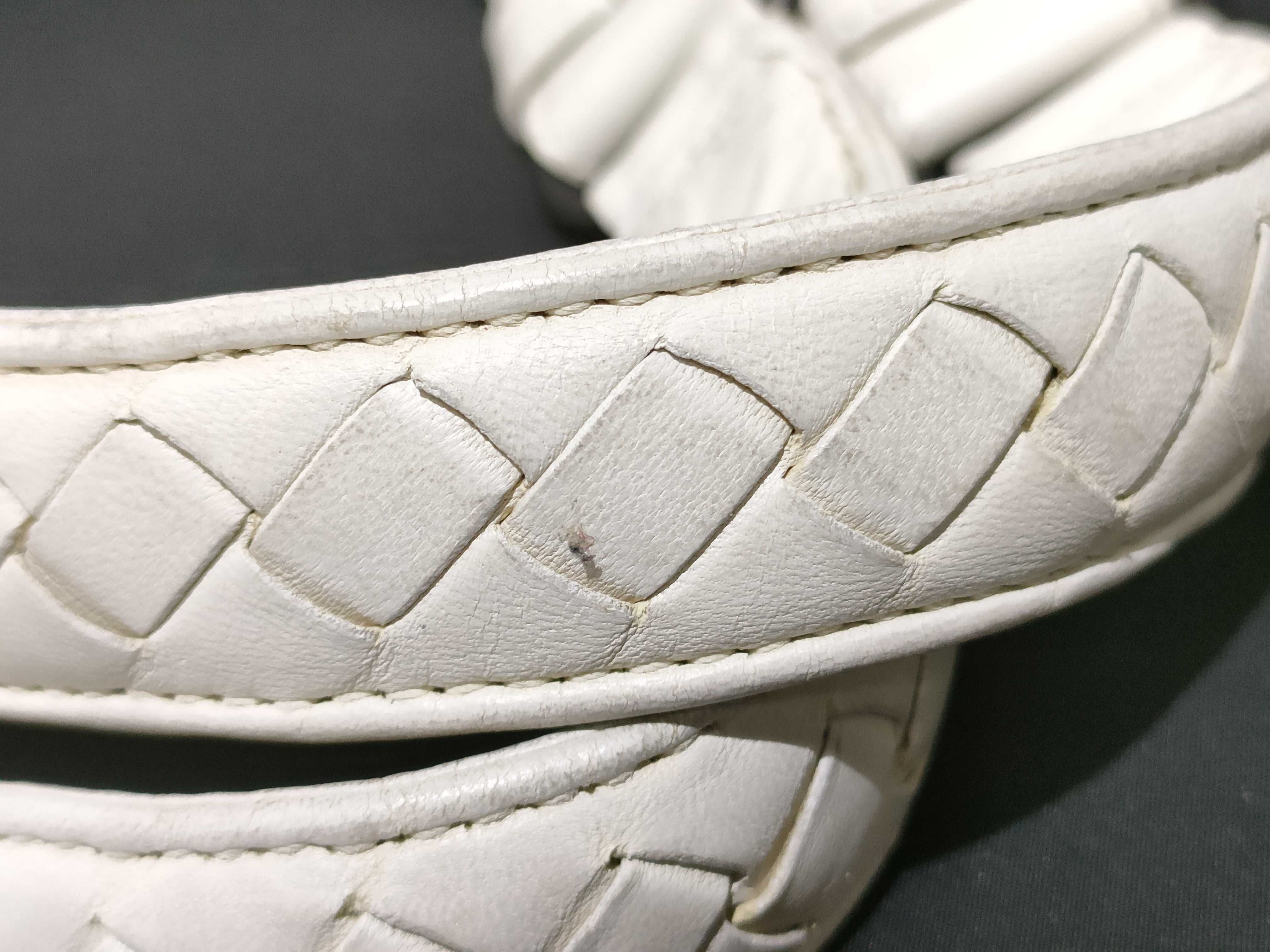 Intrecciato ID- Intrecciato Campana Cow Skin Shoulder bag White 125787 #B000 Shoulder bag — view 4