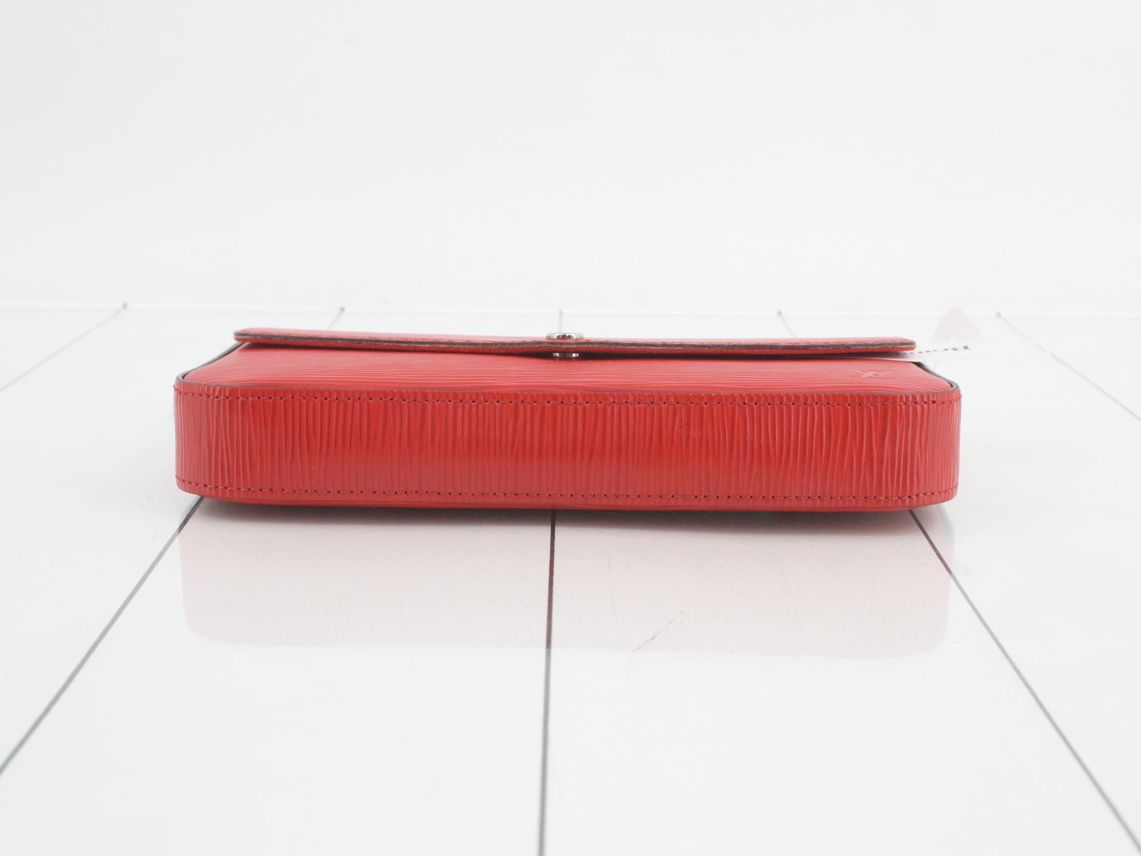 Epi Pochette Felicie Coquelicot Shoulder Bag with Case — view 3