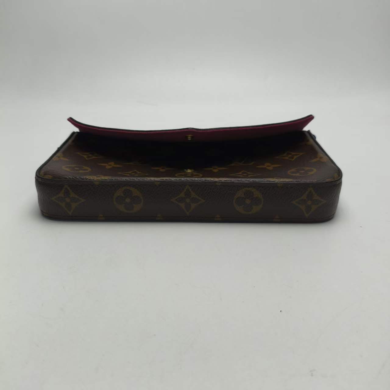 【*Shipped from: China*】LOUIS VUITTON Pochette Felicie PU Shoulder Bag — view 6