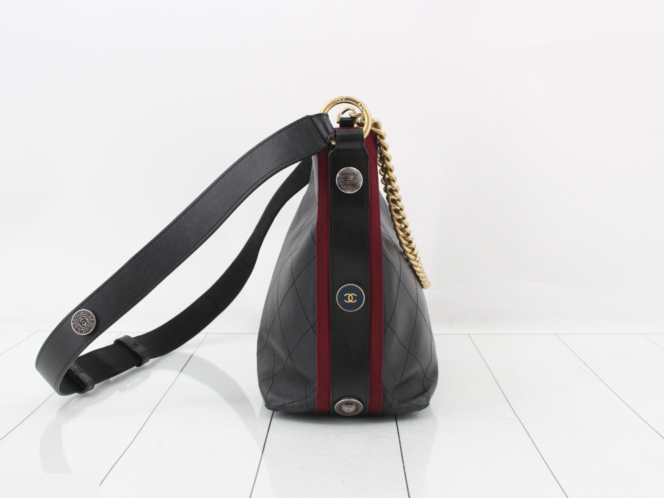 Leather Turnlock 2-Way Handbag — view 3