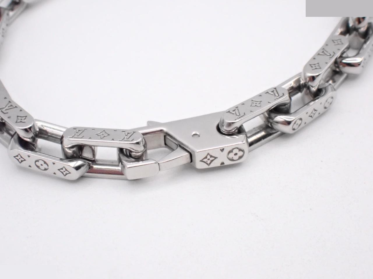 LV Mini Monogram Chain Bracelet, Size M, M0416M — view 3