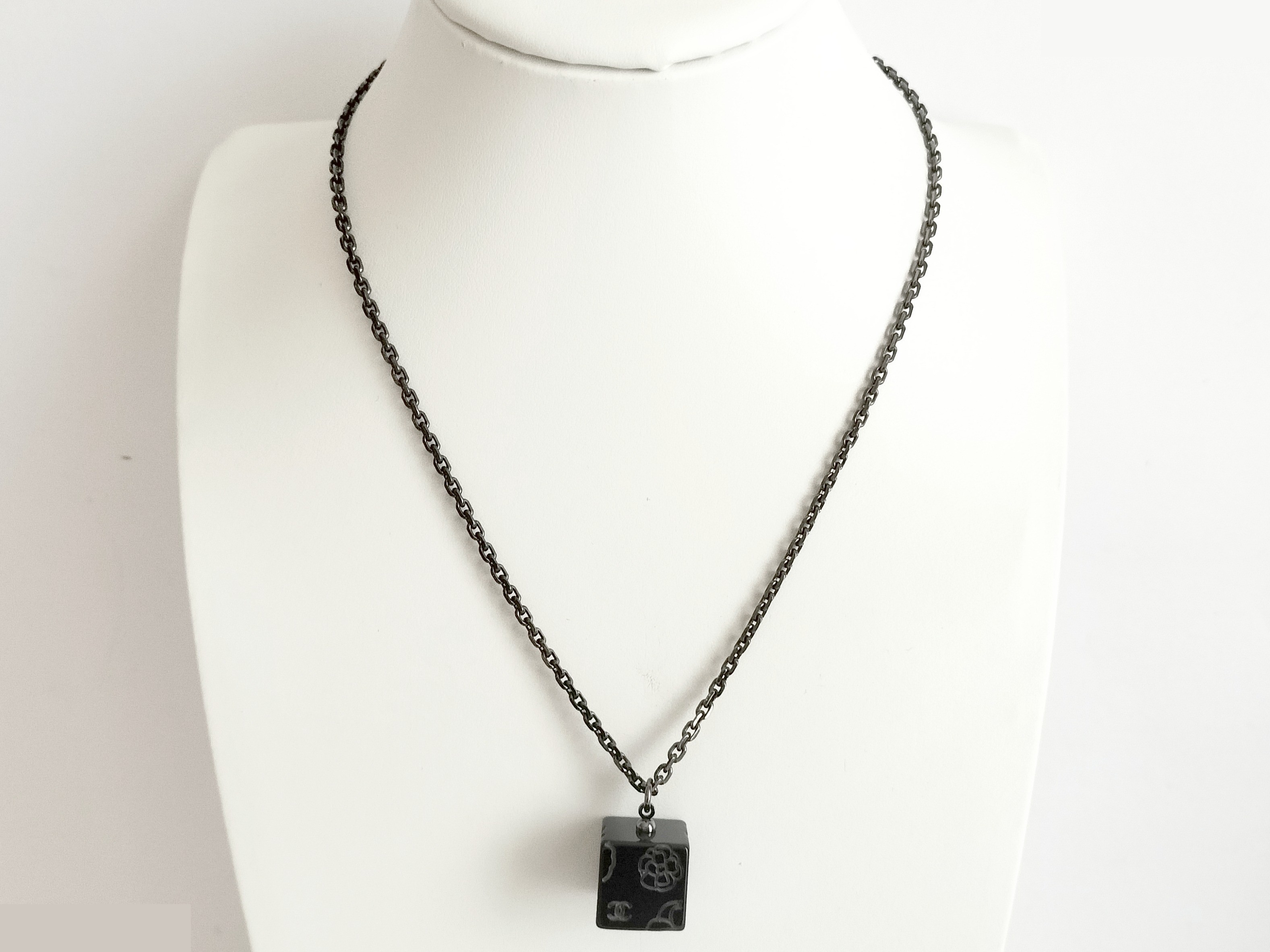 Coco Camellia Cube Silver Necklace, Neck Circumference Approx. 51cm, 02A — view 8