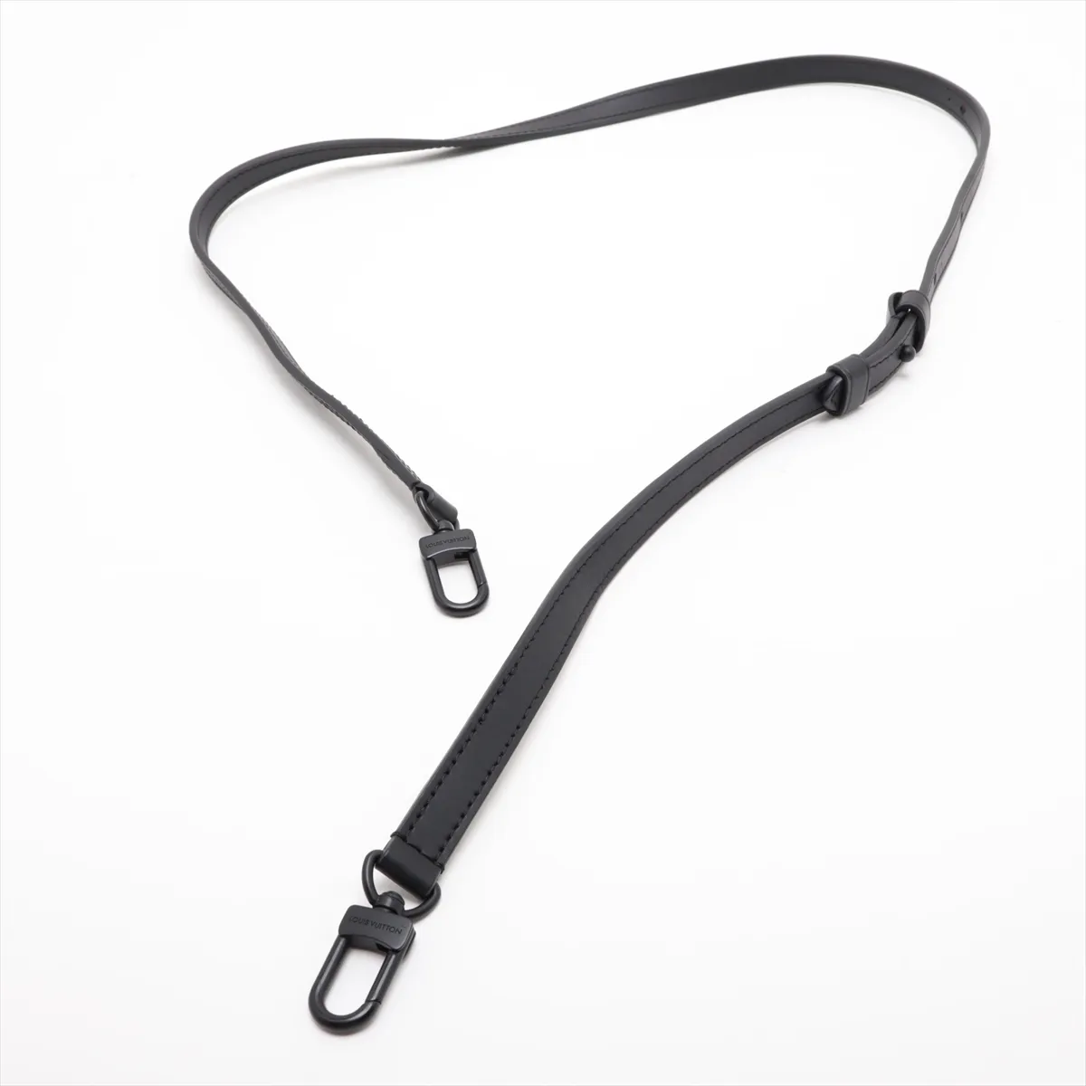 Taurillon Monogram Pico S-Lock M83148 Black — view 5