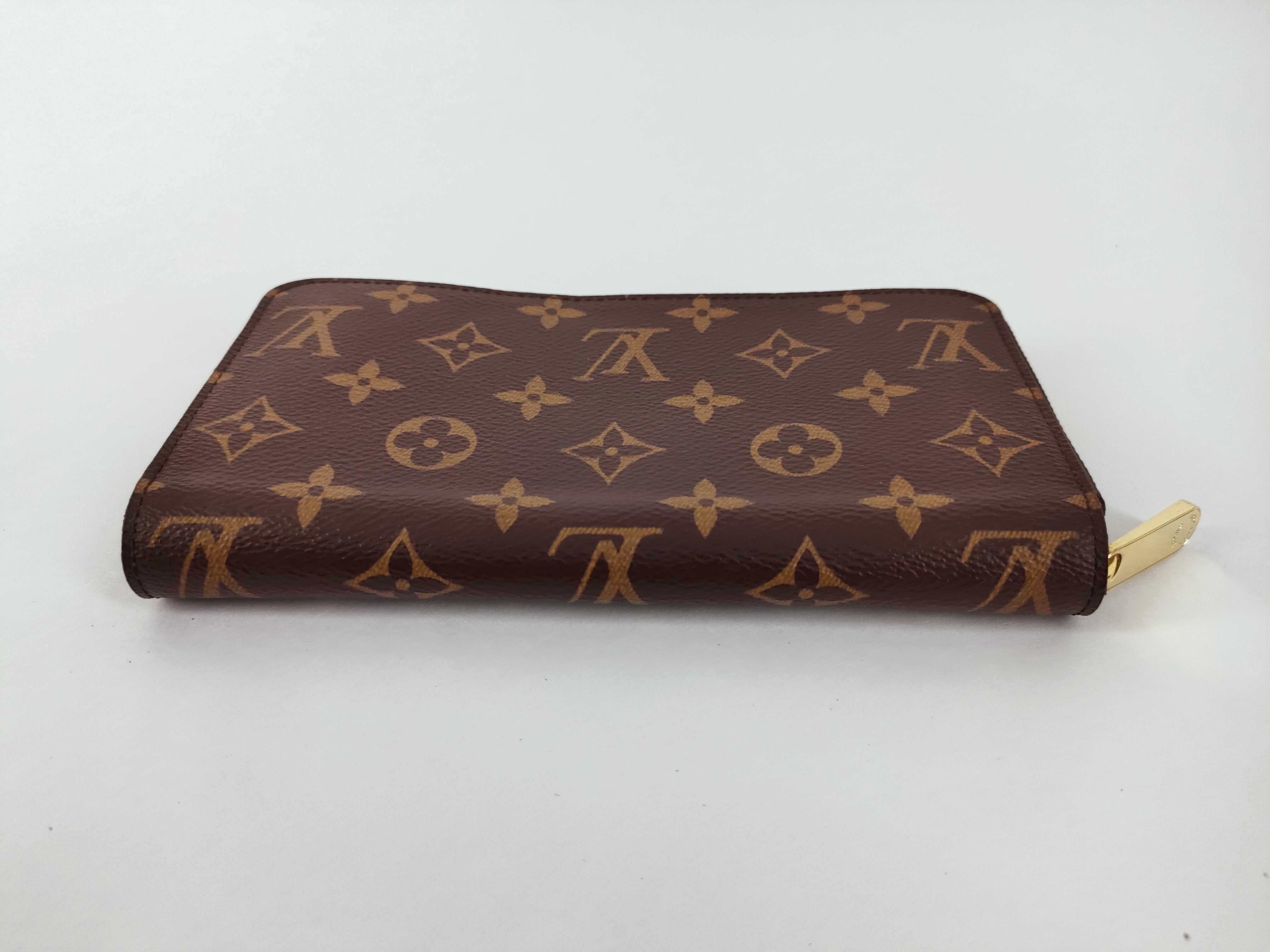 Monogram Zippy Wallet — view 5
