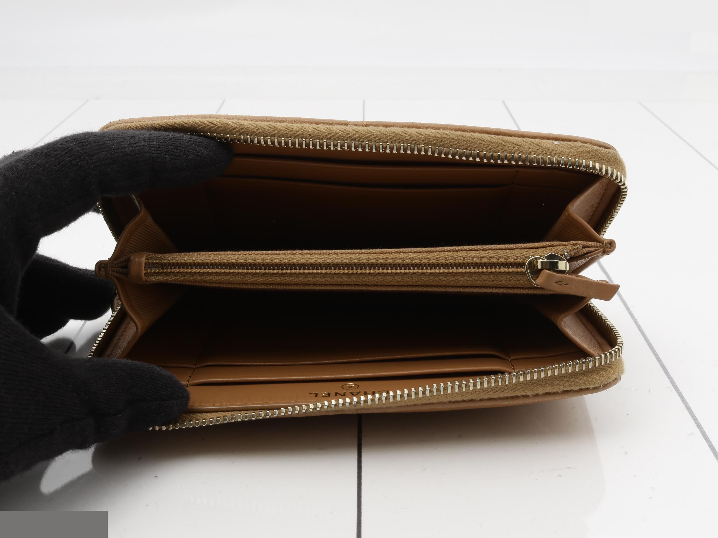 19 Zip Wallet — view 4