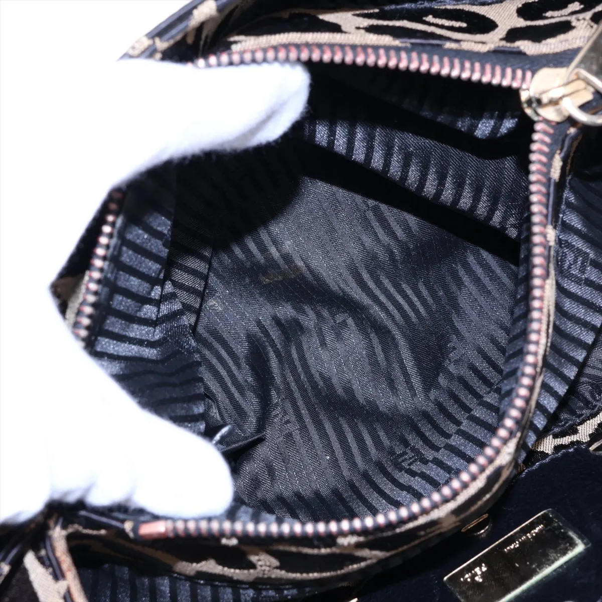 nylon and leather chain handbag, leopard print, serial error. — view 8