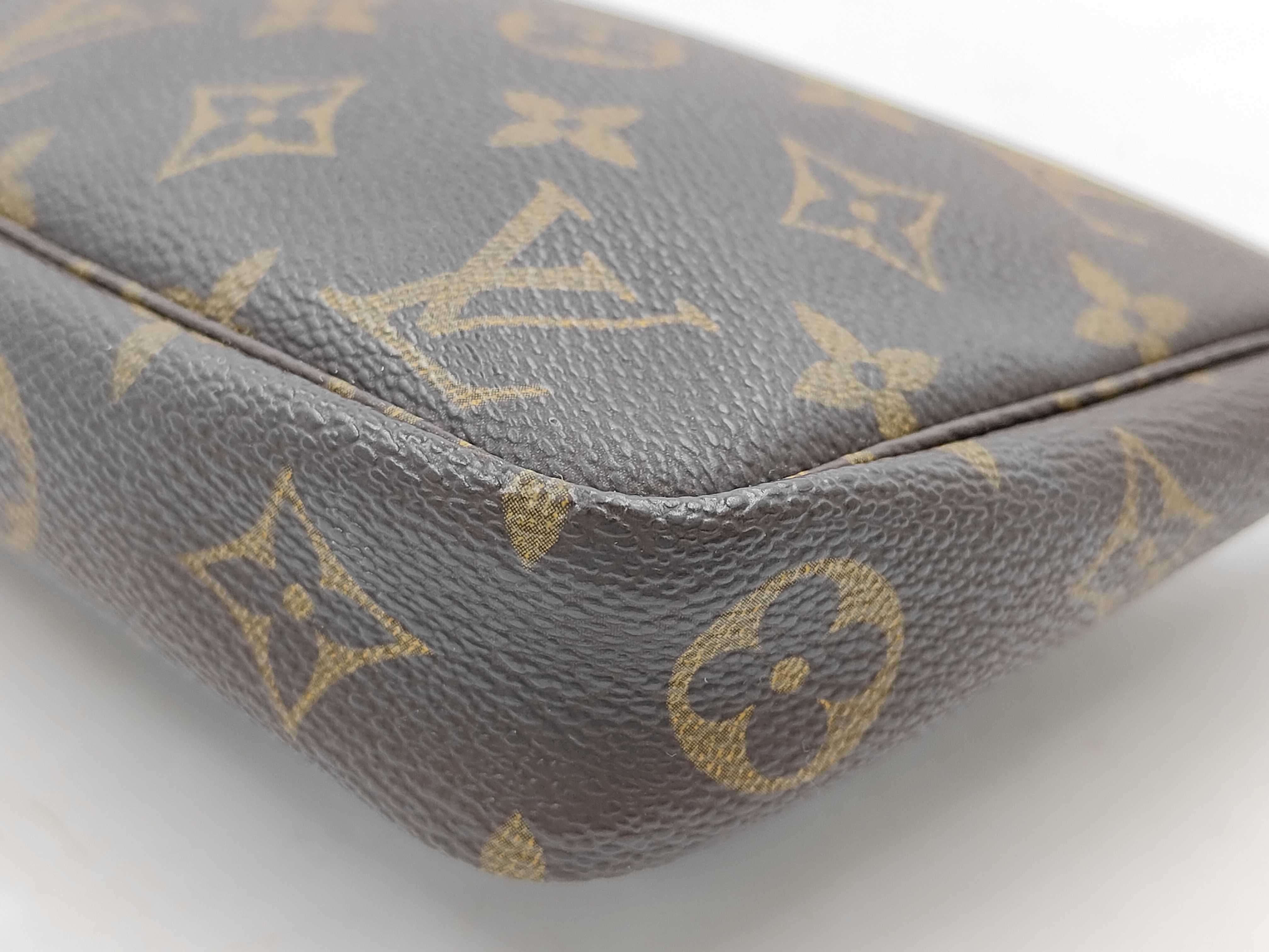 Monogram Accessoires Shoulder Bag — view 5