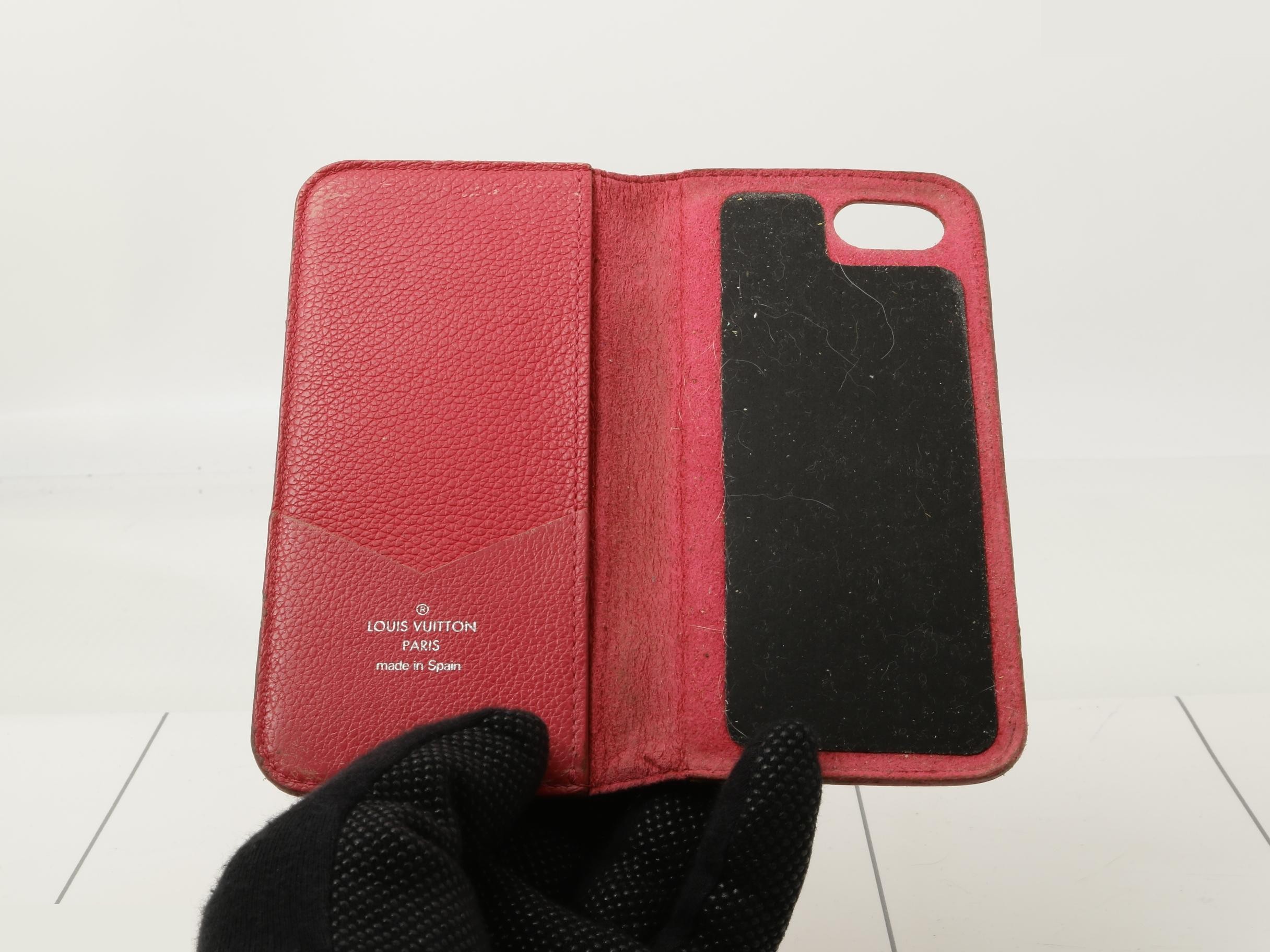 Smartphone case — view 4
