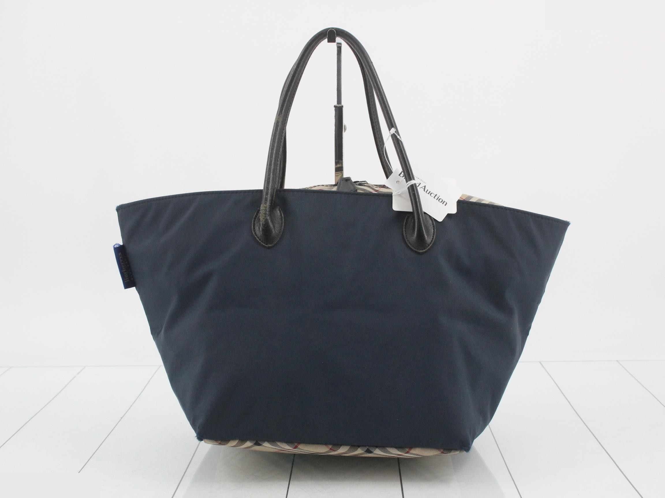 handbag — view 2