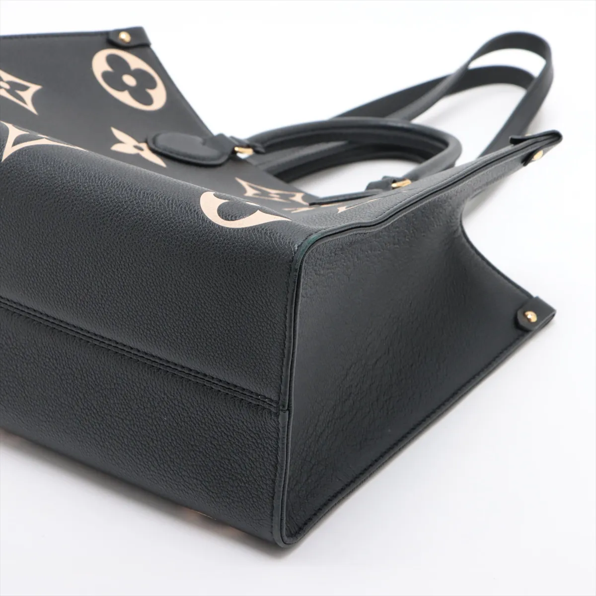 Monogram Empreinte OnTheGo MM M45495 FL0271 Black — view 3